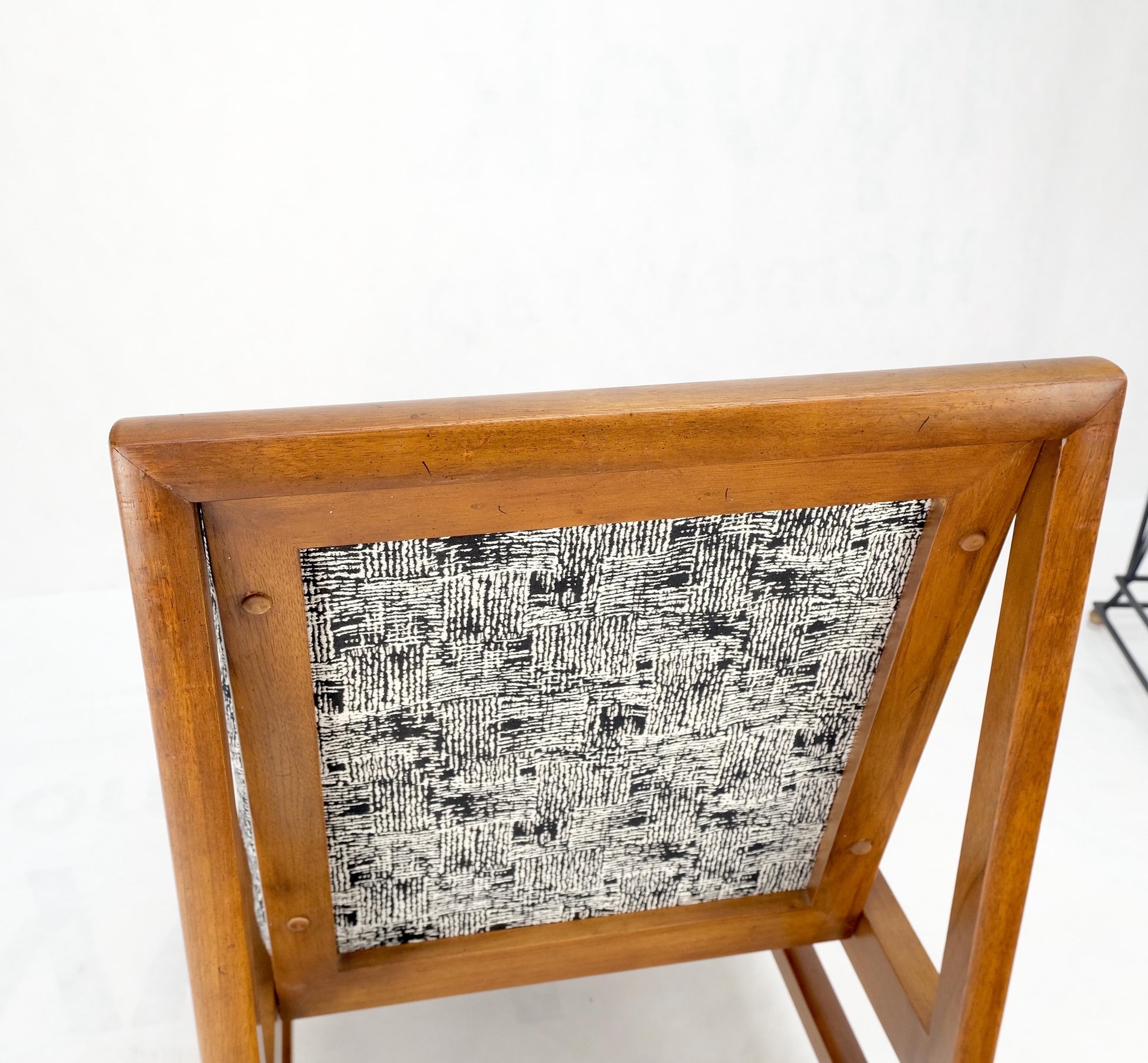 EstablishedLines Mid-Century Modern Fruitwood Frame Abstract Upholstery Slipper Lounge Chair Mint