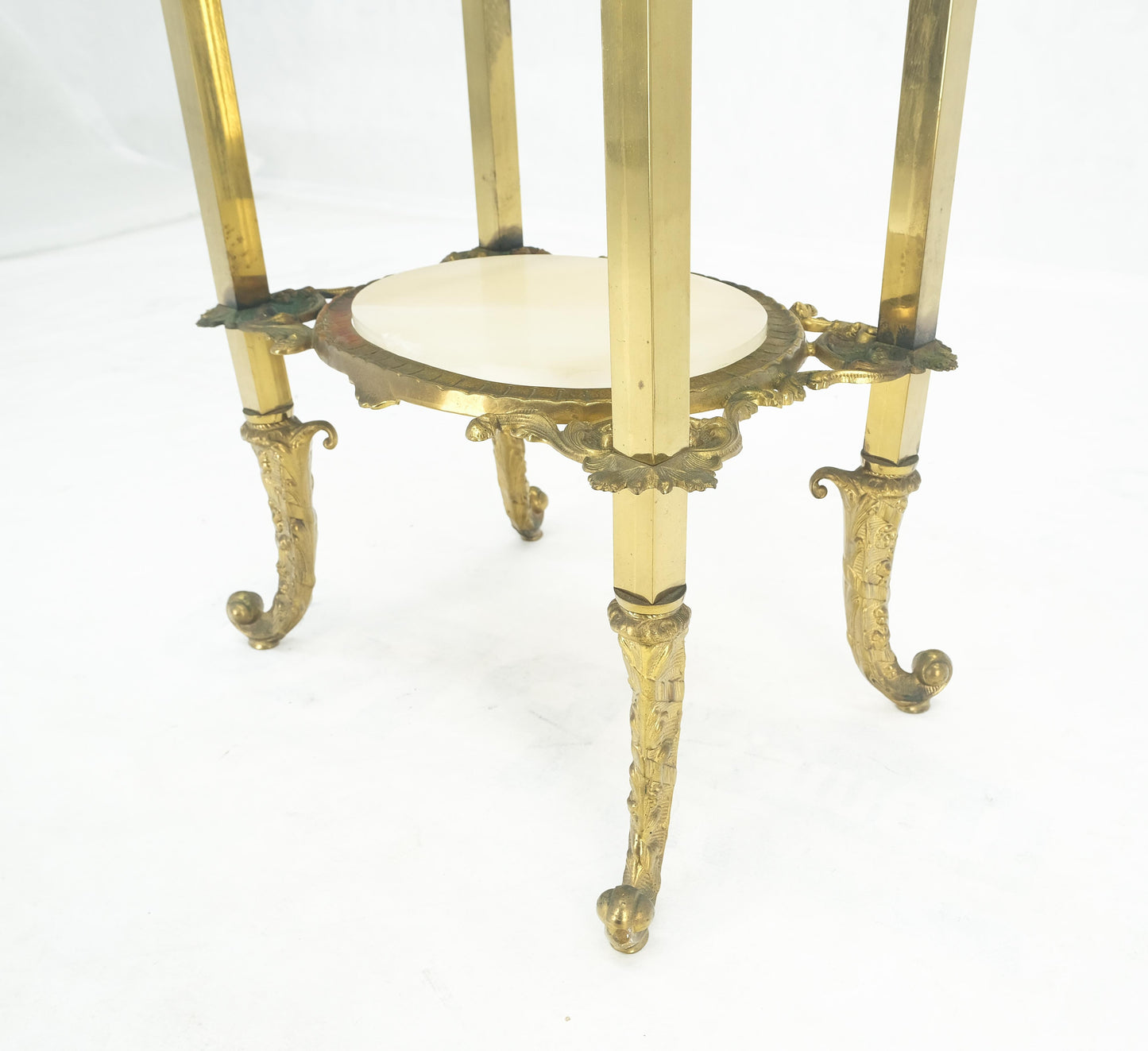 EstablishedLines Victorian Style Brass Oval Onyx Marble Turned Finials Lamp Side Table Stand MINT