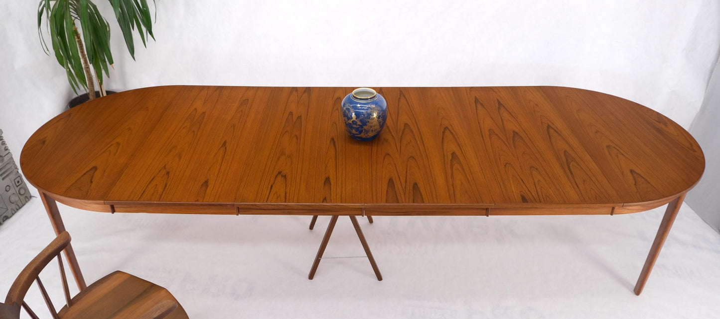 EstablishedLines Danish Teak Mid Century Modern Round Dining Banquet Conference Table 4 Leaf MINT