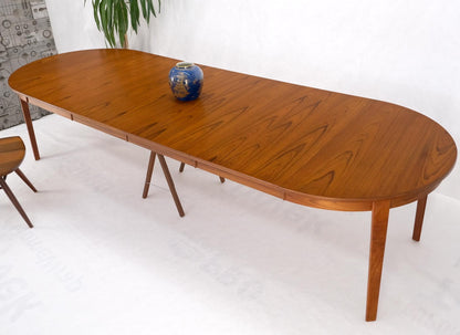 EstablishedLines Danish Teak Mid Century Modern Round Dining Banquet Conference Table 4 Leaf MINT