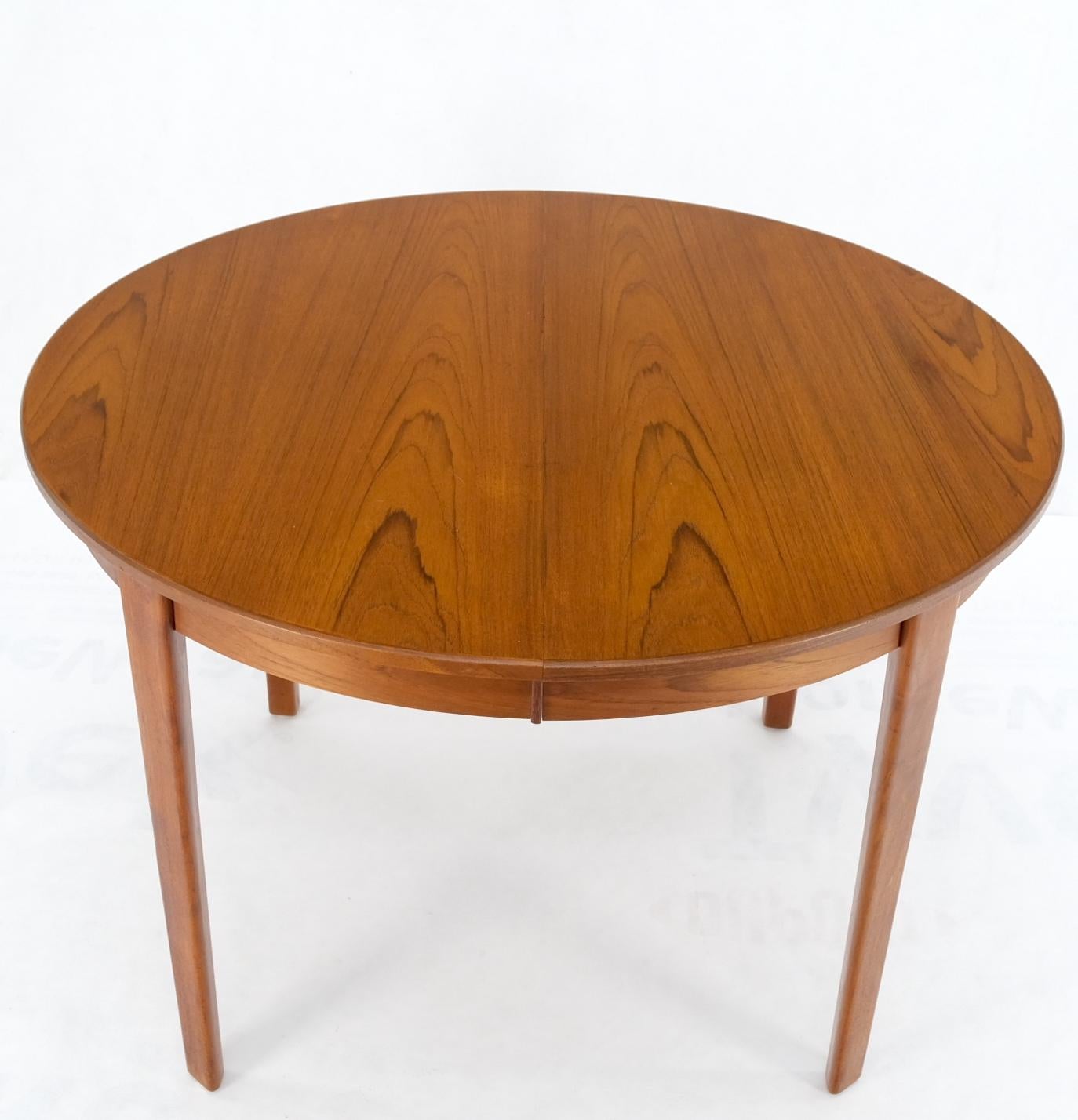 EstablishedLines Danish Teak Mid Century Modern Round Dining Banquet Conference Table 4 Leaf MINT