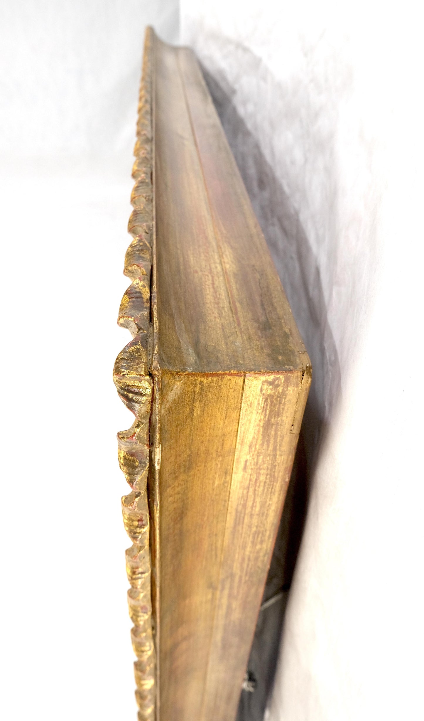 EstablishedLines Scallop Edge 40x50 Carved & Gold Gilt Rectangle Frame c1940s Wall Mirror MInt!