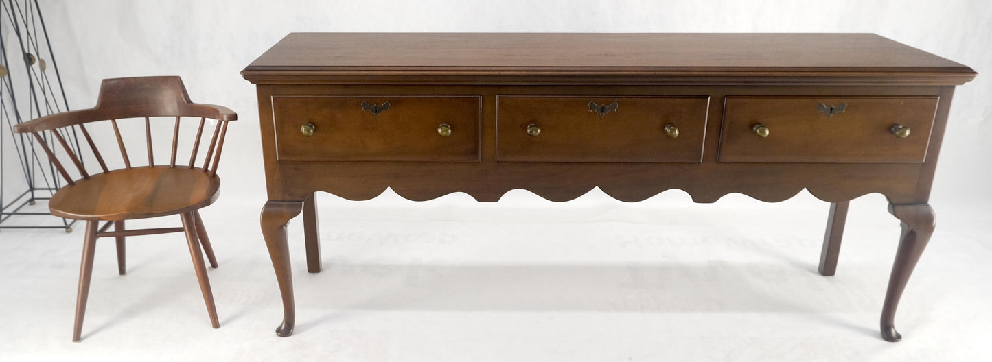 EstablishedLines Kittinger Williamsburg Restoration 3 Drawers Queen An Walnut Sideboard MINT