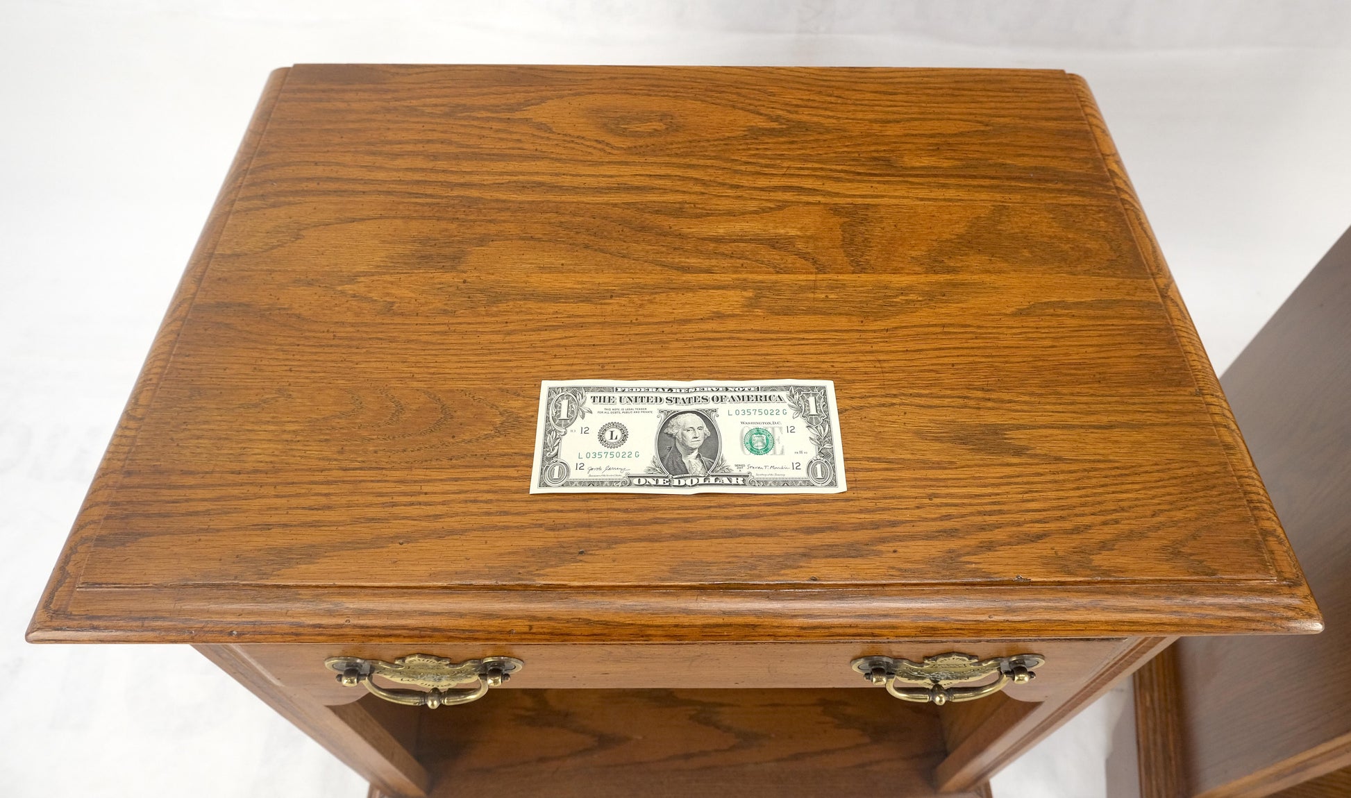 EstablishedLines Pair of Chestnut One Drawer Nightstands End Tables Bracket Feet Shelf MINT!