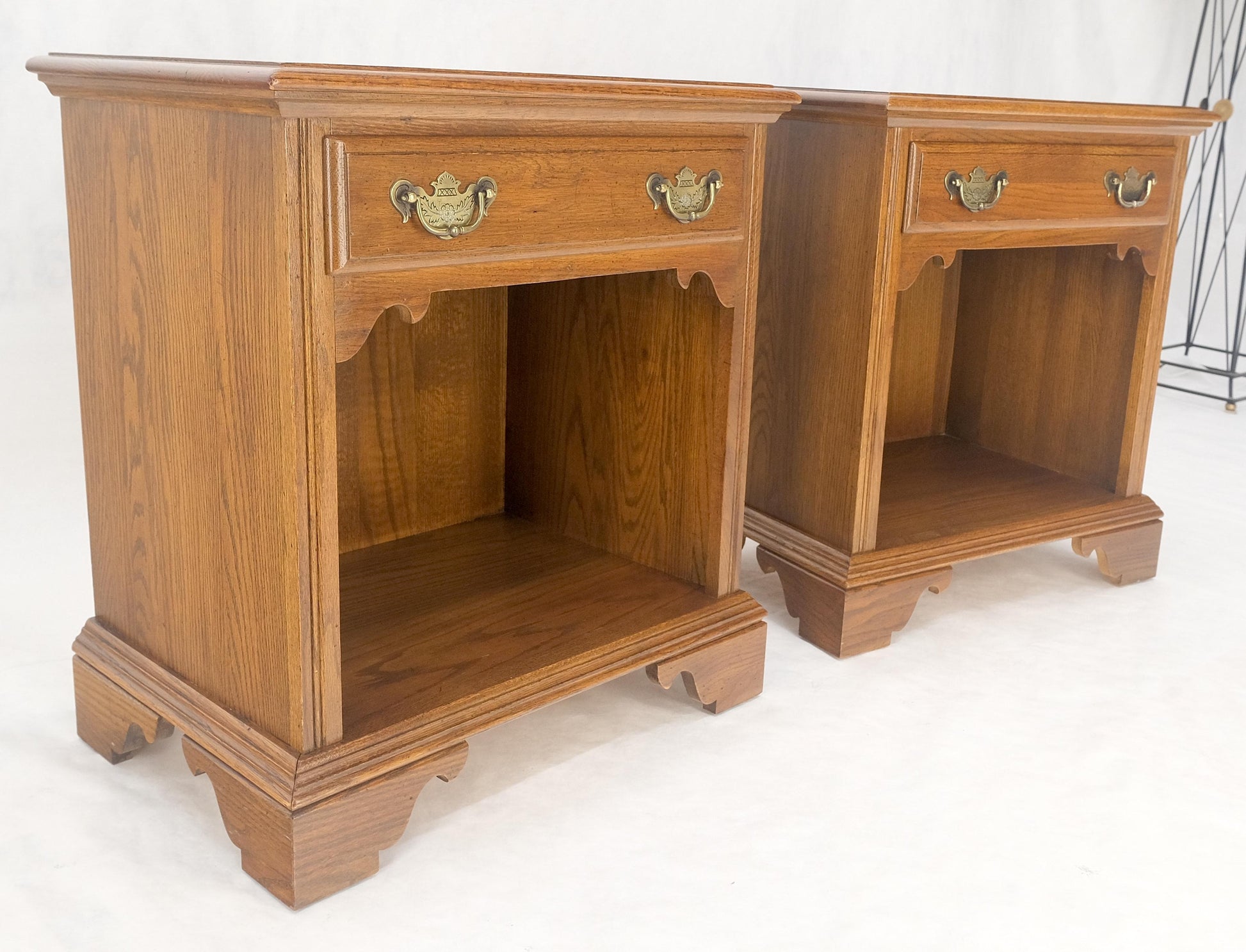 EstablishedLines Pair of Chestnut One Drawer Nightstands End Tables Bracket Feet Shelf MINT!