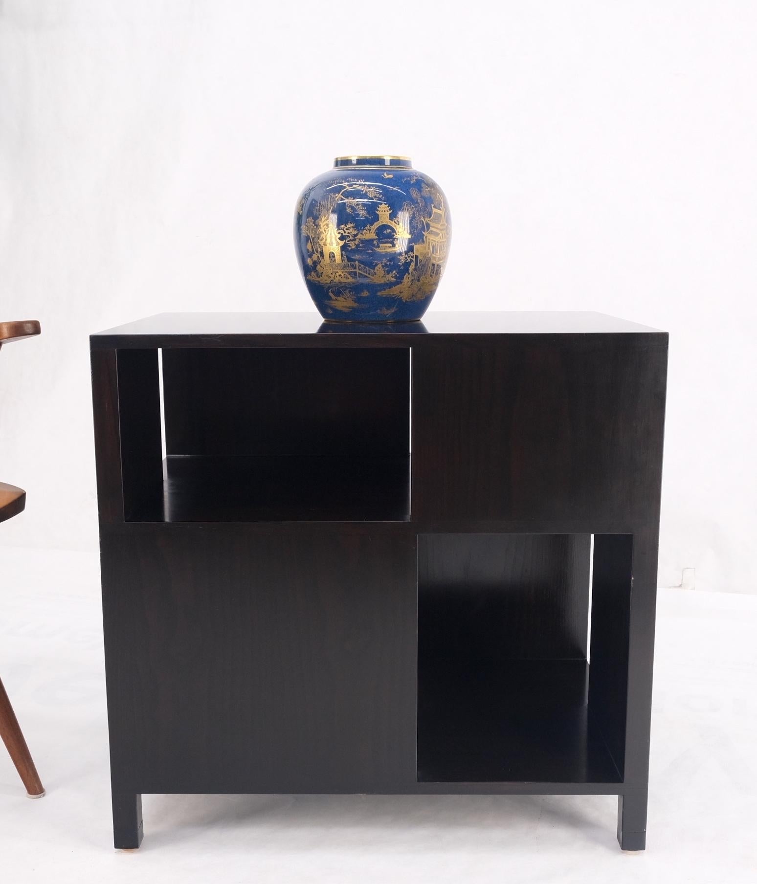 EstablishedLines Dunbar Mid-Century Ebonised Walnut Checker Pattern Side End Table Stand Mint!