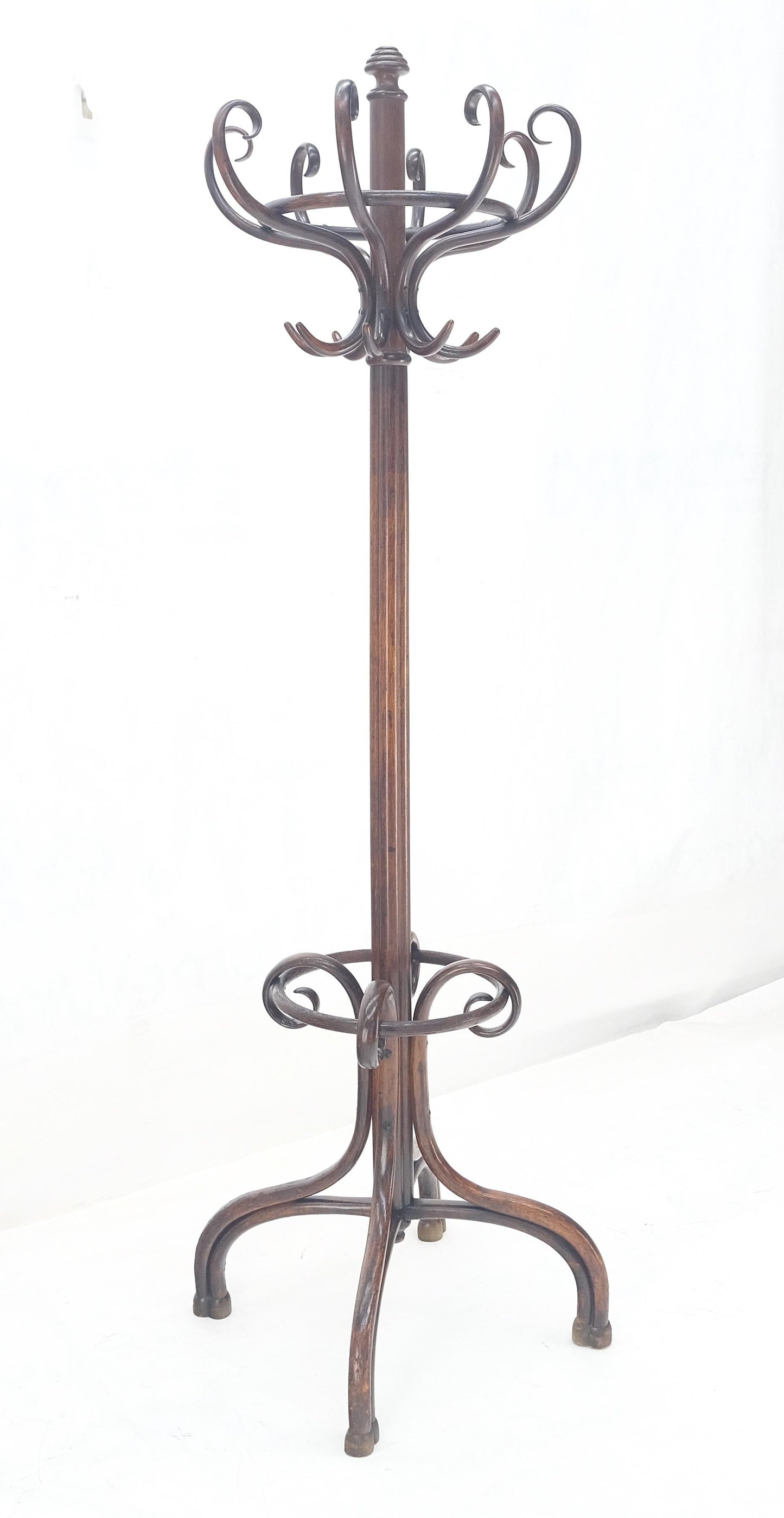 EstablishedLines Very Fine c1920s Thonet Atr. Bent Beechwood Revolving Coat Rack