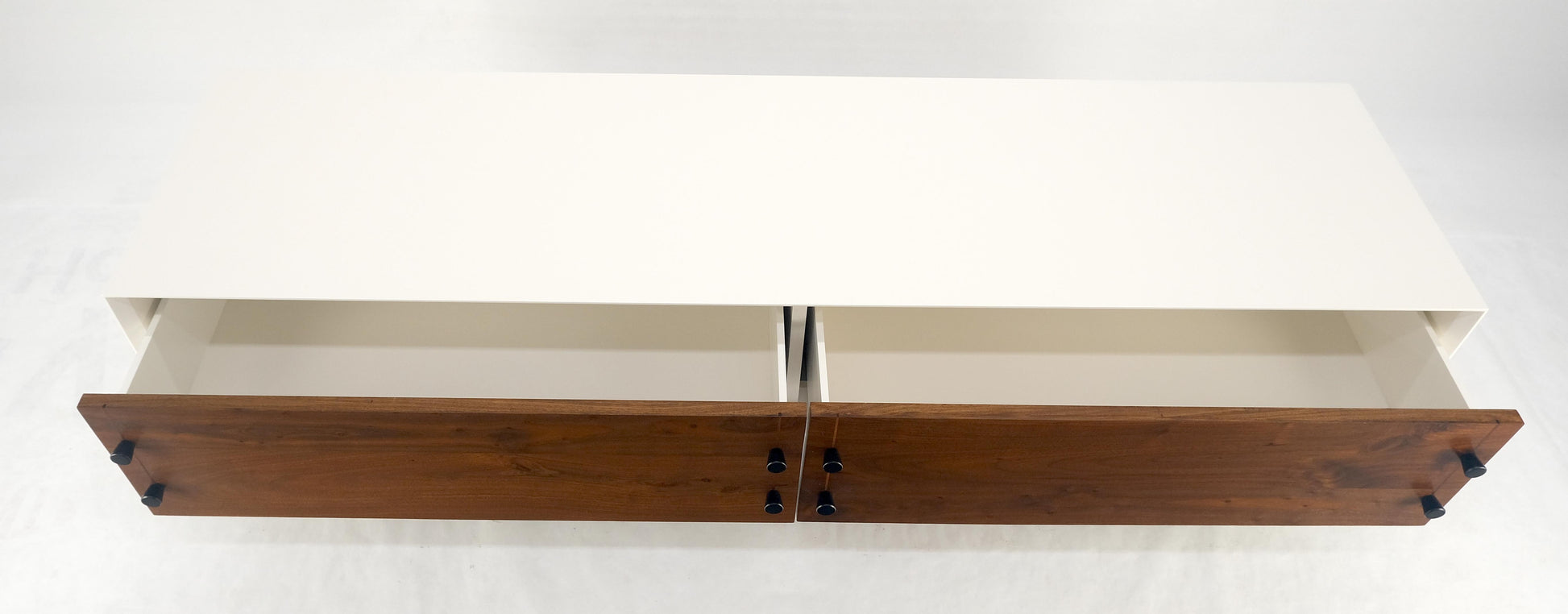 EstablishedLines Low Profile White Lacquer Oiled Walnut Drawers TV Stand Credenza Console MINT!
