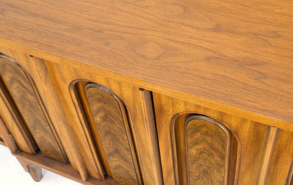 American Walnut Mid-Century Modern Double Doors 9 Drawers Dresser Credenza MINT!