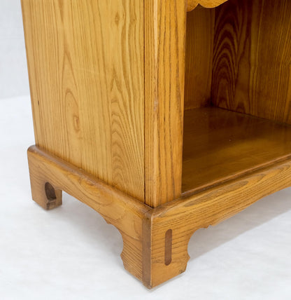 Solid Chestnut 2 Drawers Pegged Joint Honey Amber Finish Night Stands Table MINT