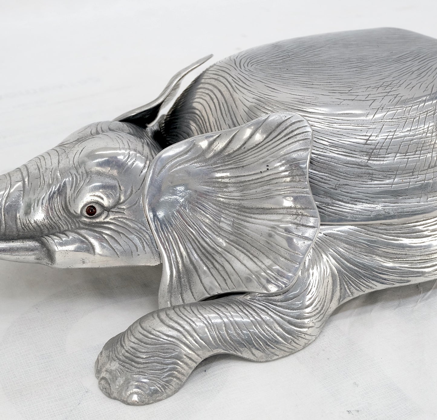 Arthur Court Elephant Sculpture Tray Box