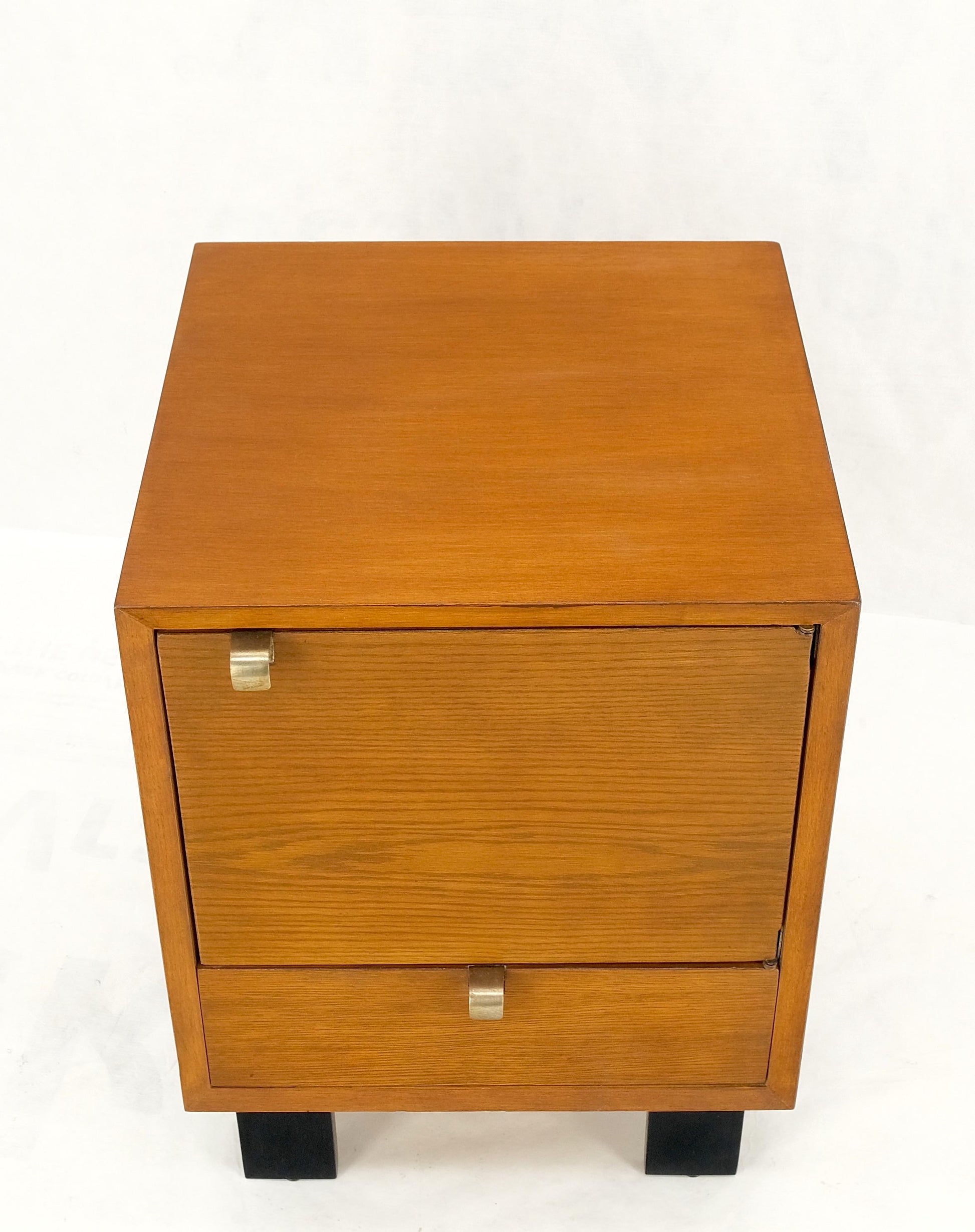 EstablishedLines George Nelson for Herman Miller One Door One Drawer Night Stand J Pulls Mint!