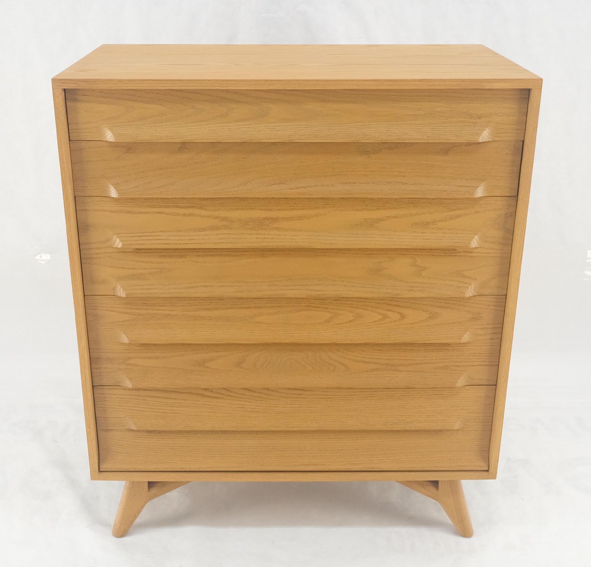 EstablishedLines Solid Oak Cerused High Boy Chest of 5 Drawers Dresser Sculptural Legs MINT!
