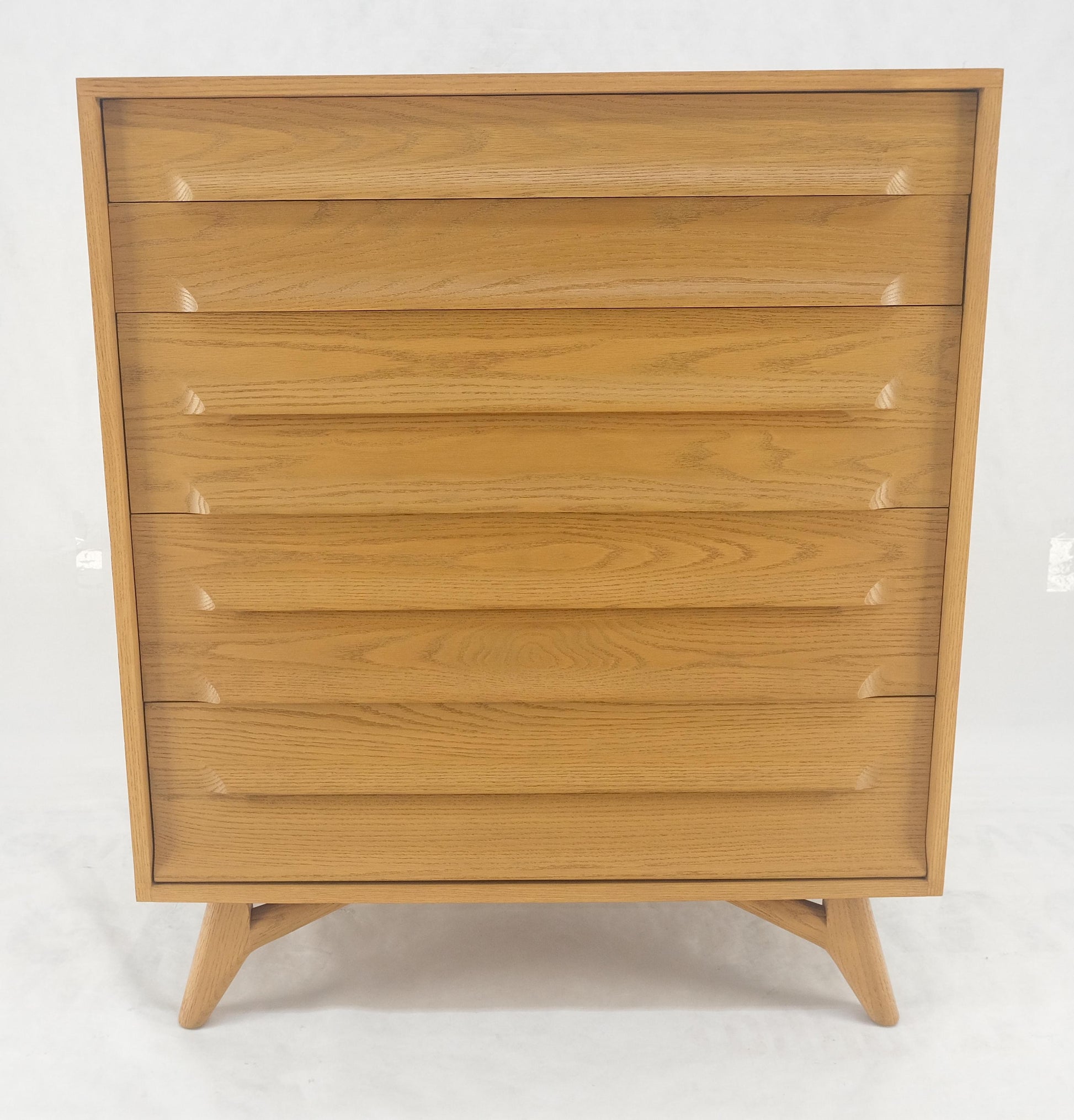 EstablishedLines Solid Oak Cerused High Boy Chest of 5 Drawers Dresser Sculptural Legs MINT!