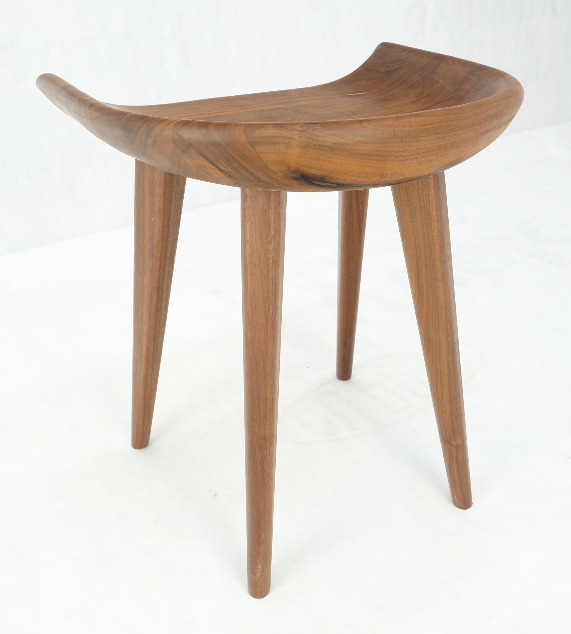EstablishedLines Solid Carved Seat Oiled Walnut Chair on Dowel Legs Mint!