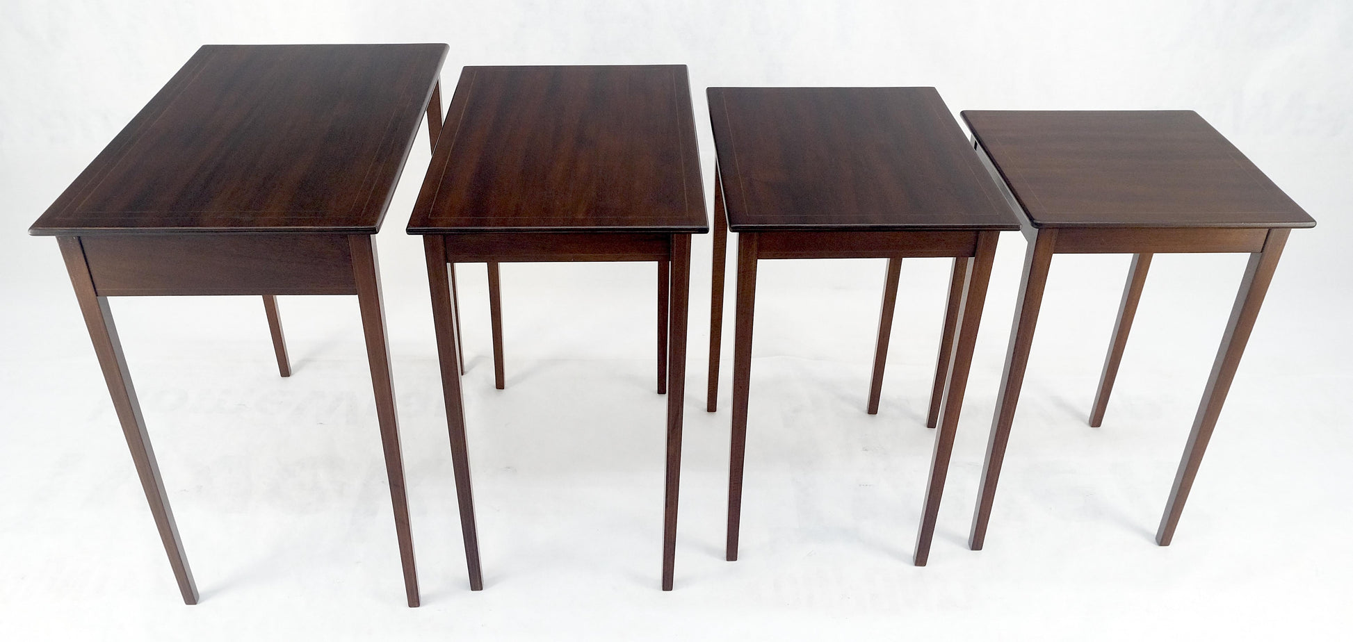 EstablishedLines Set of 4 Elegant Tapered Legs Mahogany Federal Nesting Side End Tables MINT