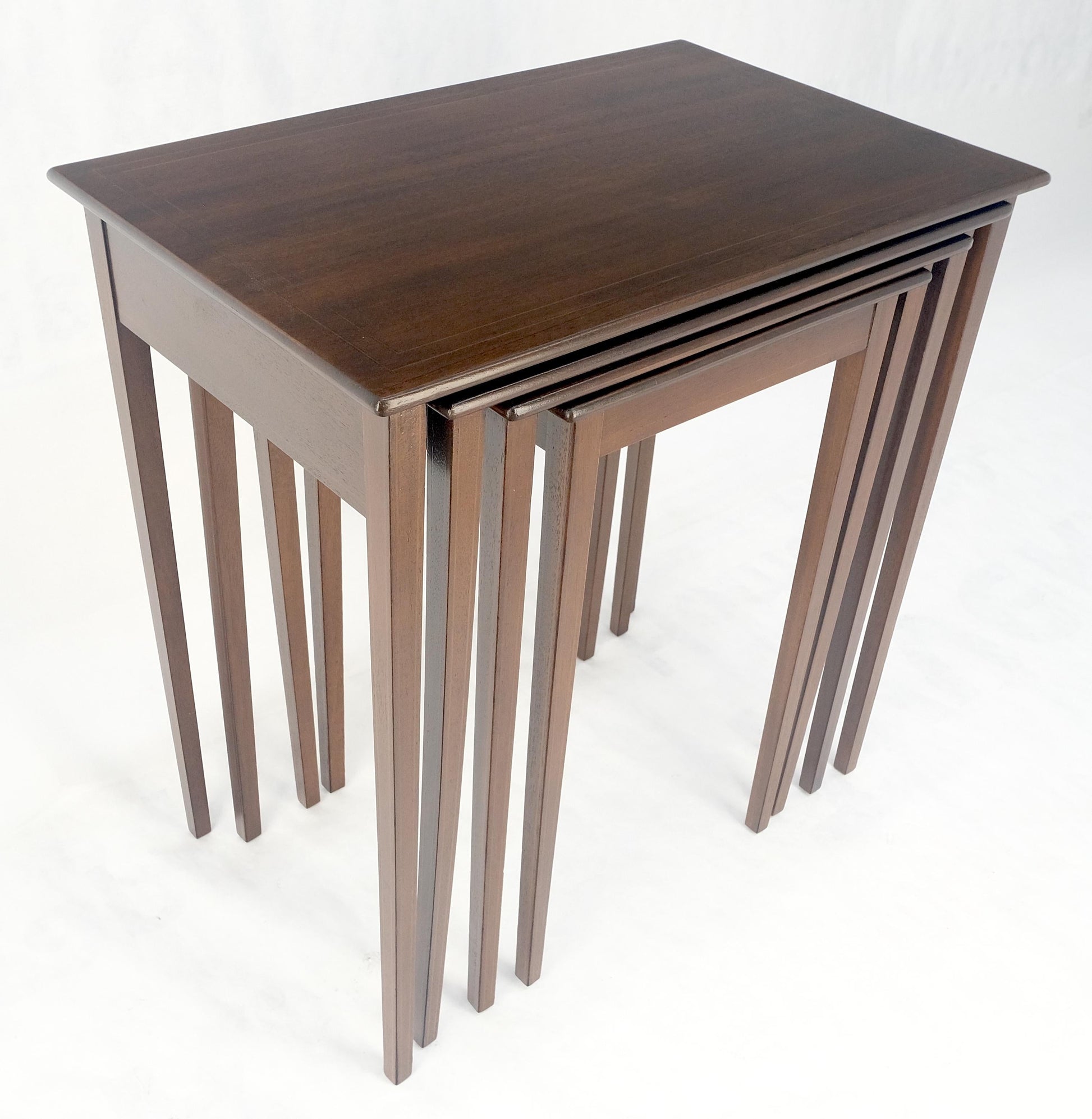 EstablishedLines Set of 4 Elegant Tapered Legs Mahogany Federal Nesting Side End Tables MINT