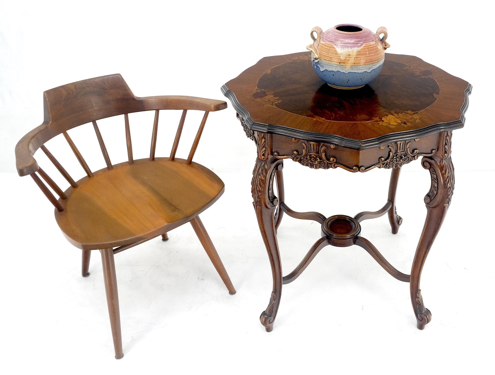 EstablishedLines Fine Carved Octagon Shape Inlayed Walnut Top Side End Lamp Table Stand MINT