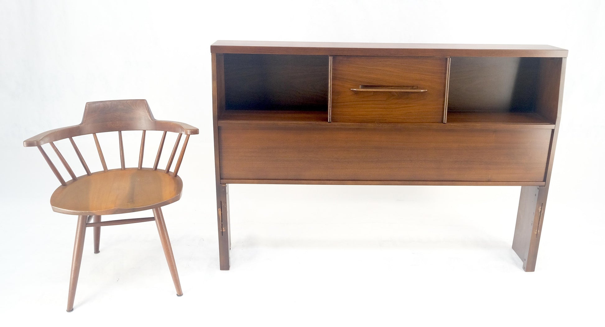 EstablishedLines 1970s Oiled Walnut Storage Compartment Wedge Shape Full Size HeadBoard Bed MINT