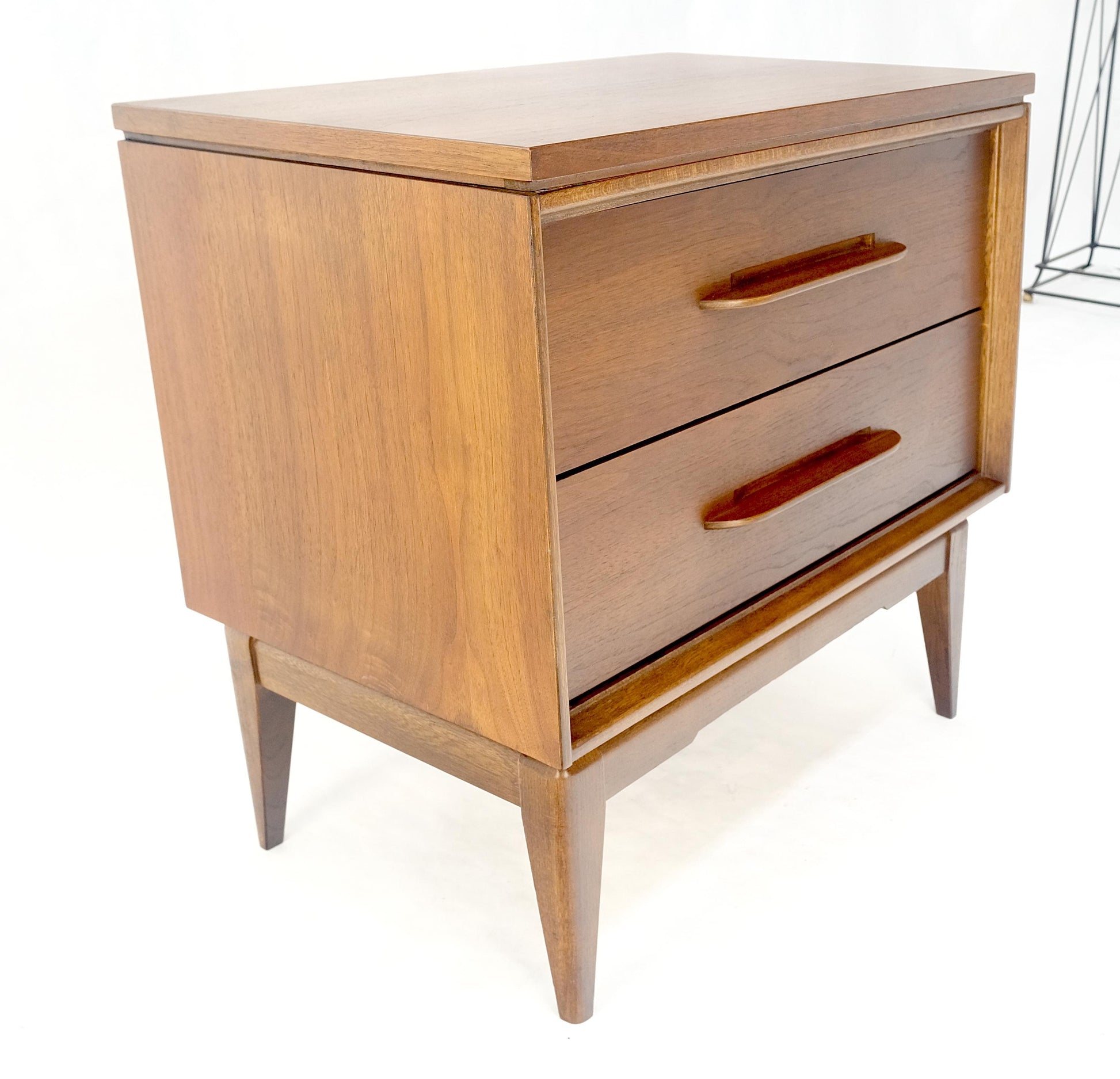 EstablishedLines Two Drawer American Oiled Walnut Sculpted Wood Pulls Night Stand Cabinet MINT!