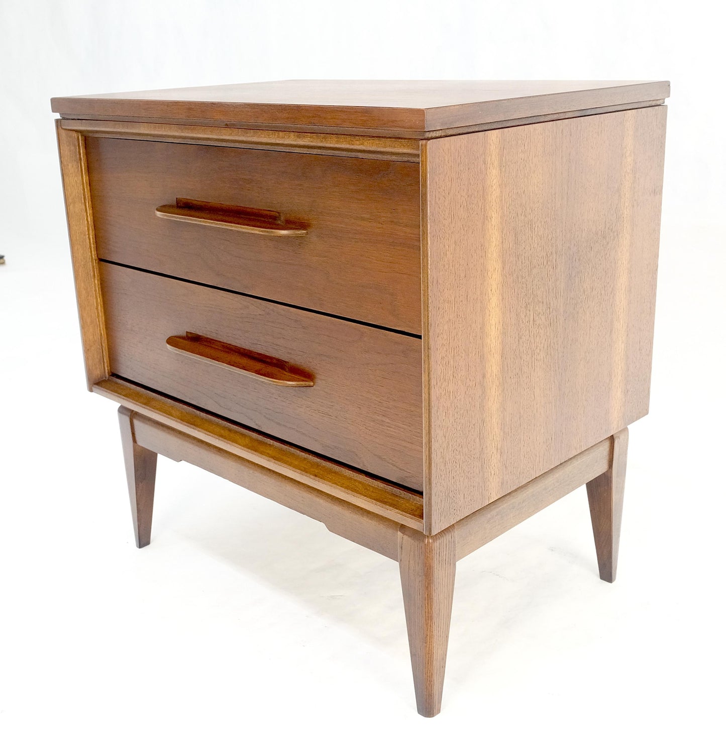 EstablishedLines Two Drawer American Oiled Walnut Sculpted Wood Pulls Night Stand Cabinet MINT!