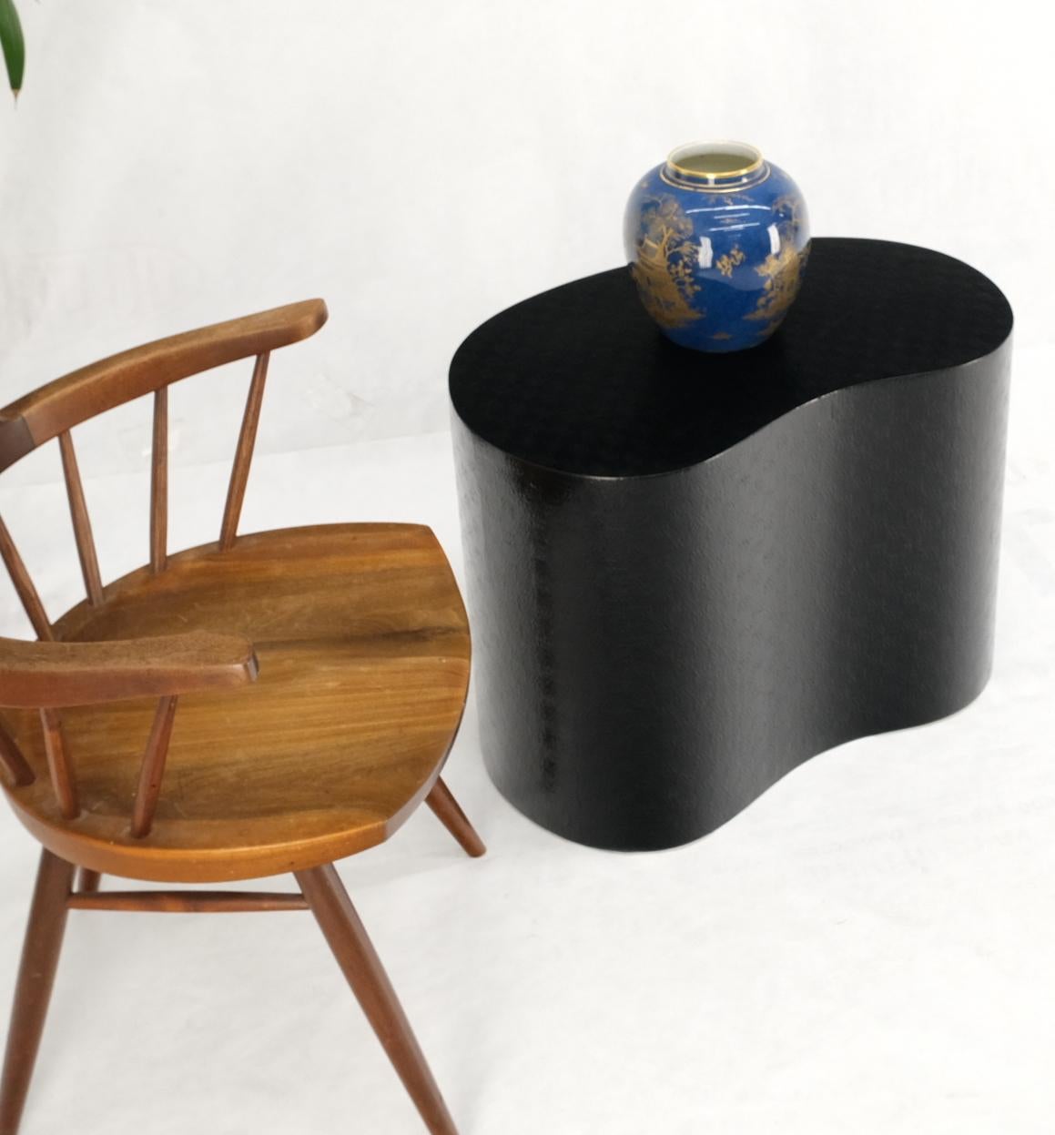 EstablishedLines Kidney Shape Black Lacquer Raffia Cloth Wrapped Side End Coffee Table