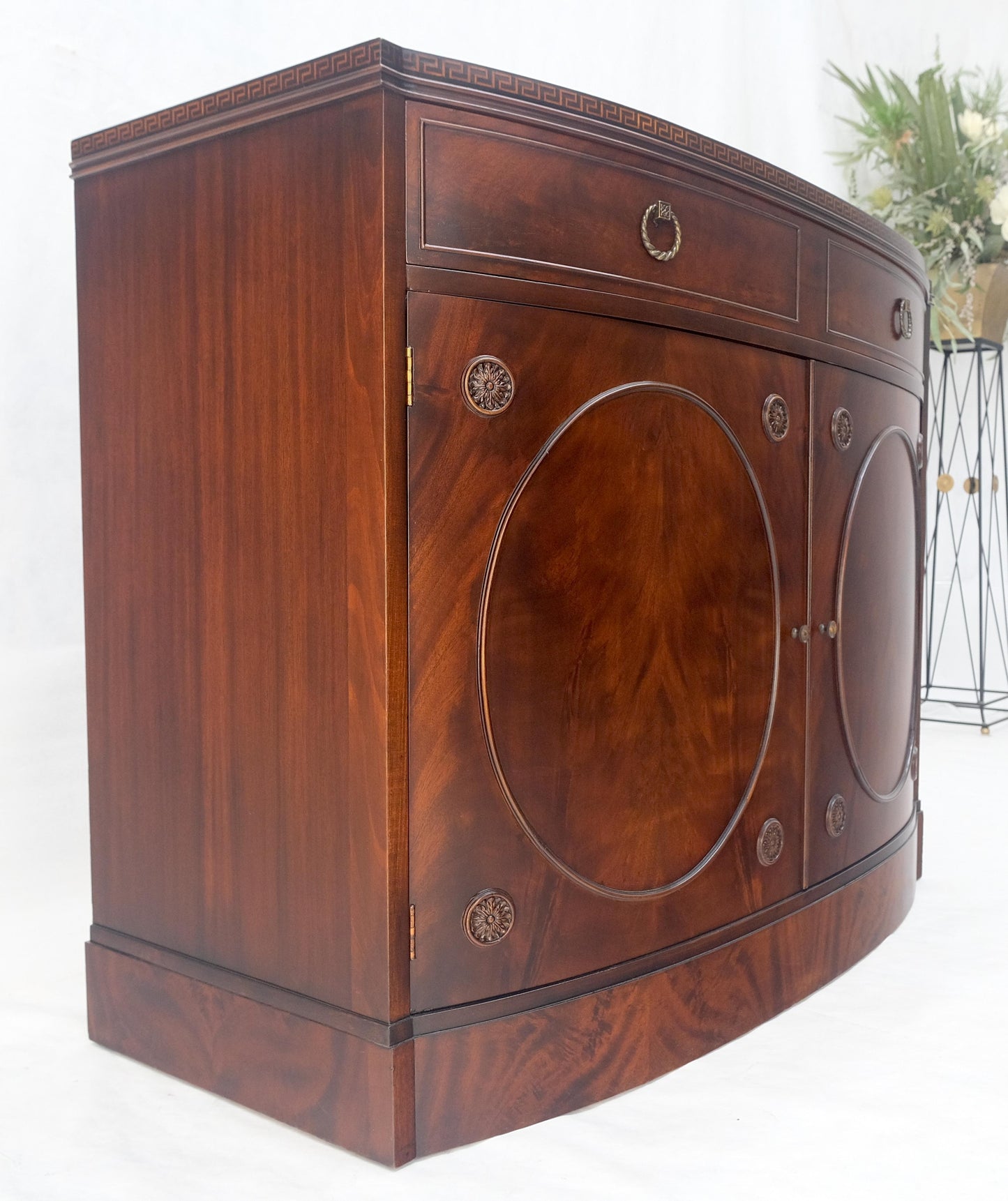 Federal Flame Crotch Mahogany Bow Front Double Door Compartment Sideboard MINT!