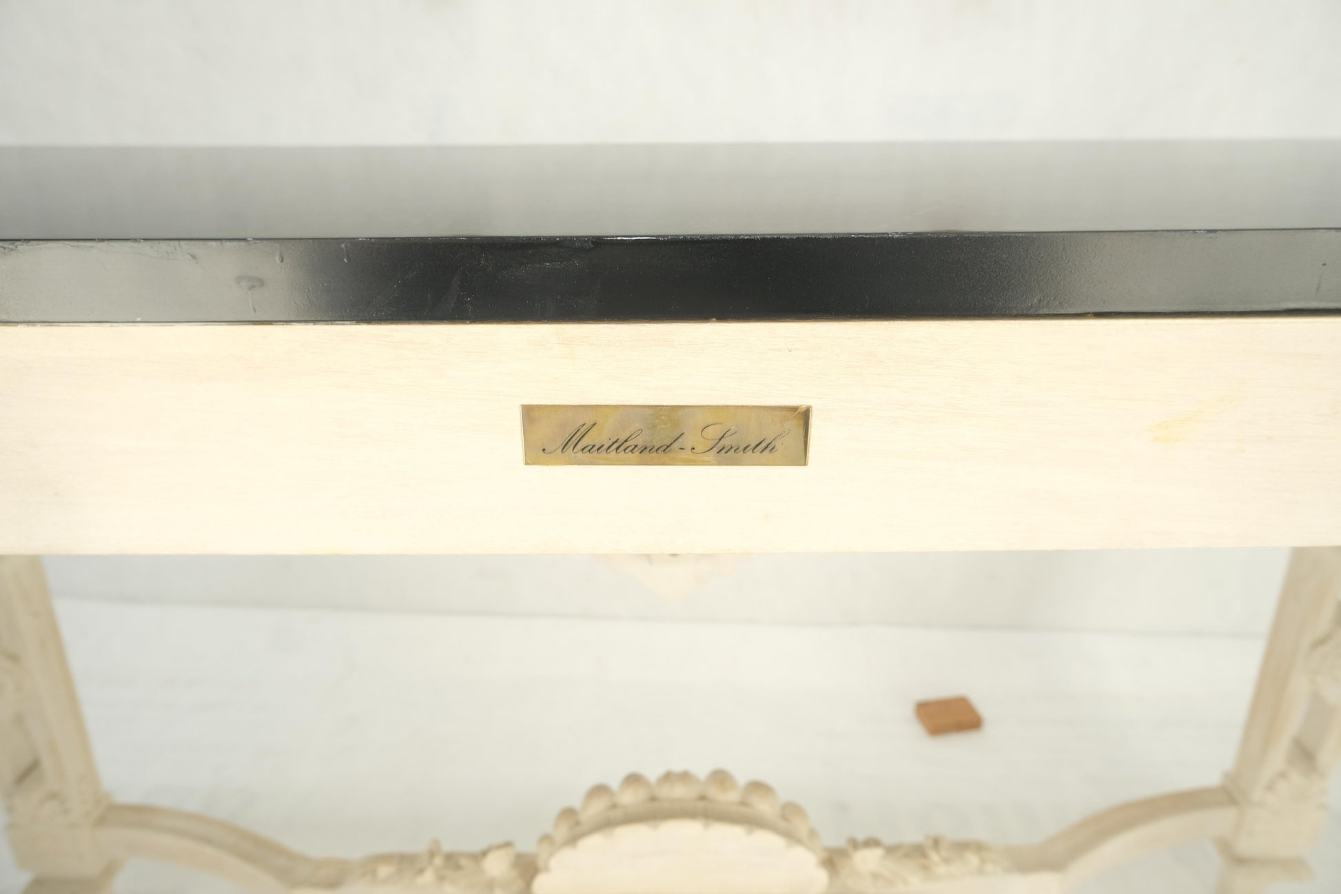 EstablishedLines Maitland Smith Carved White Wash Finish Wall Mirror Matching Console Table MINT!