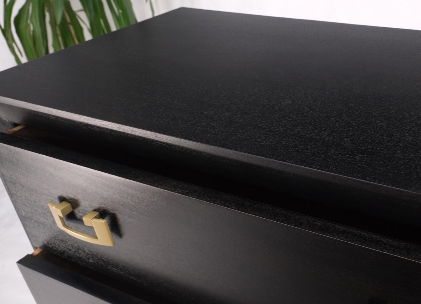 EstablishedLines Ebonized Black Lacquer Mahogany Tall 5 Drawers Dresser Gold Bracket Pulls MNT