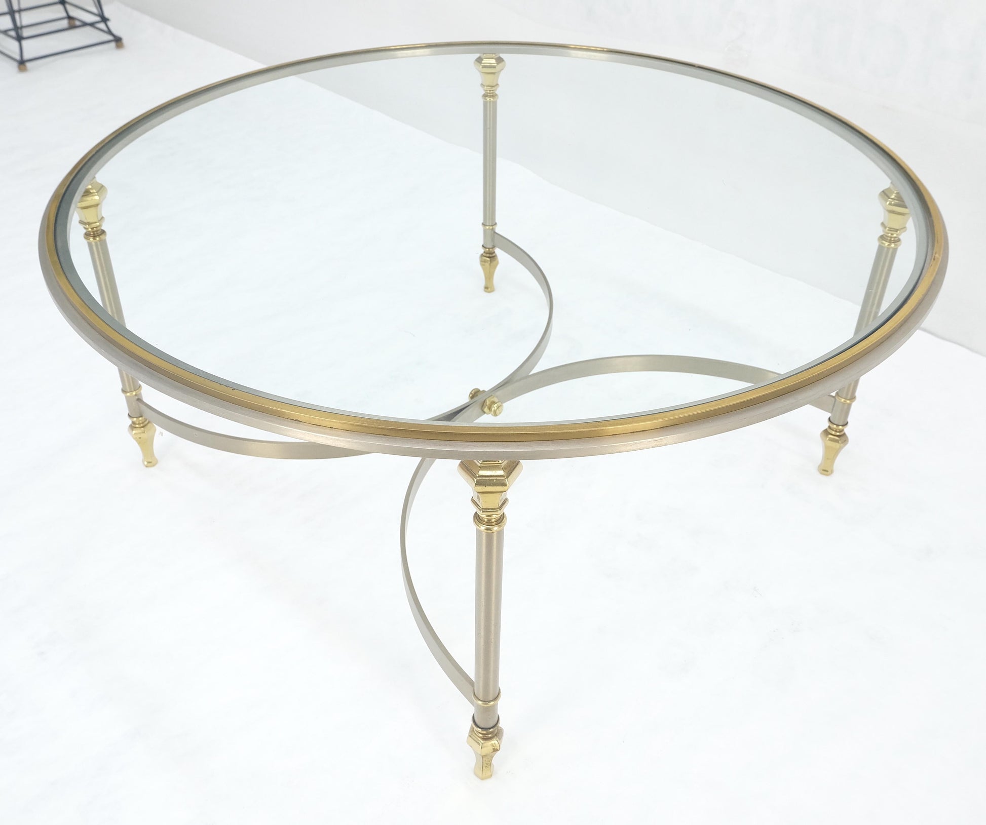 EstablishedLines Italian Round 38" Brushed Chrome & Brass Bezel & leg Glass Top Coffee Table MINT