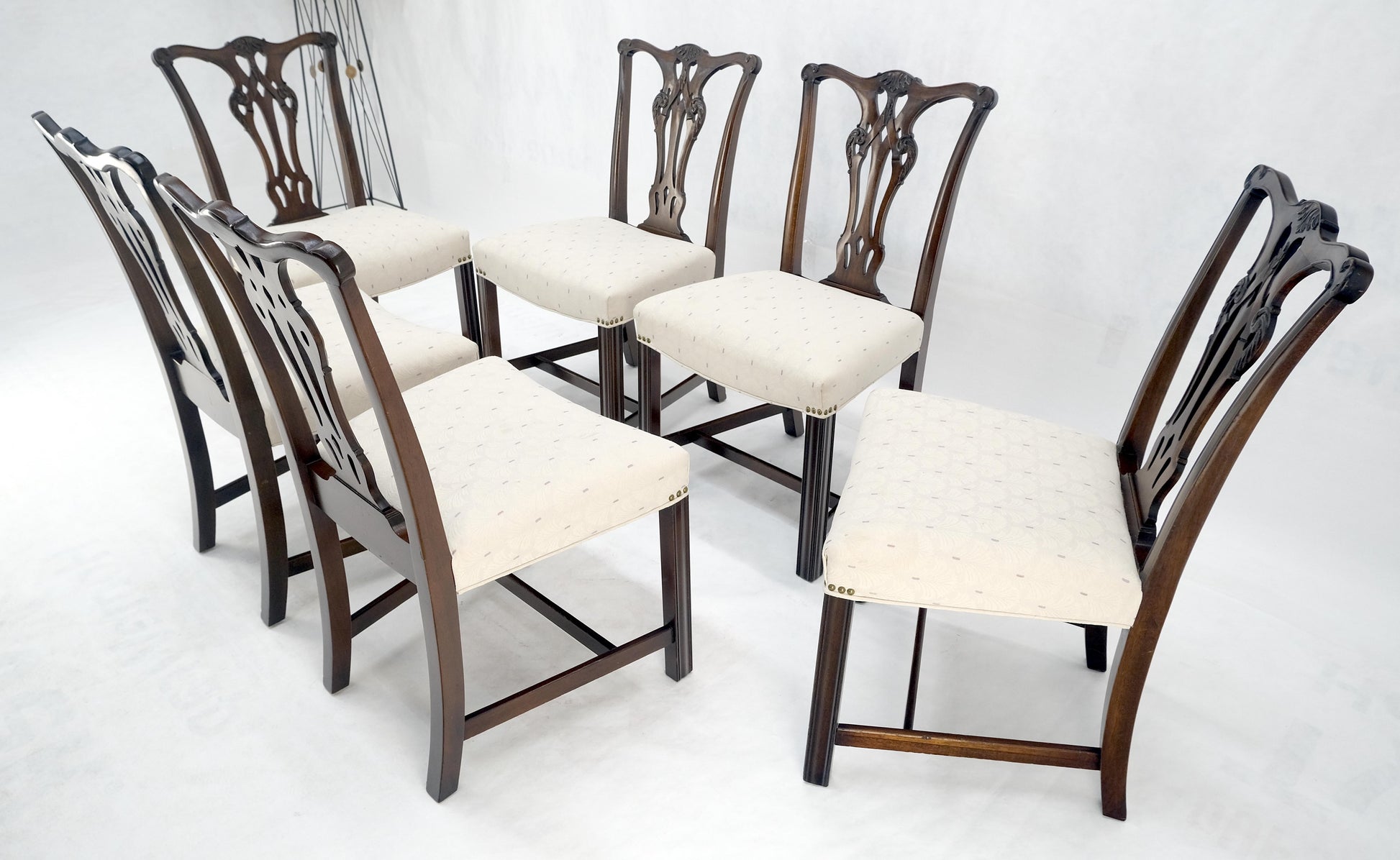 EstablishedLines Set of 6 c1940s Mahogany Fine Carved Chippendale Style Chairs Clean!