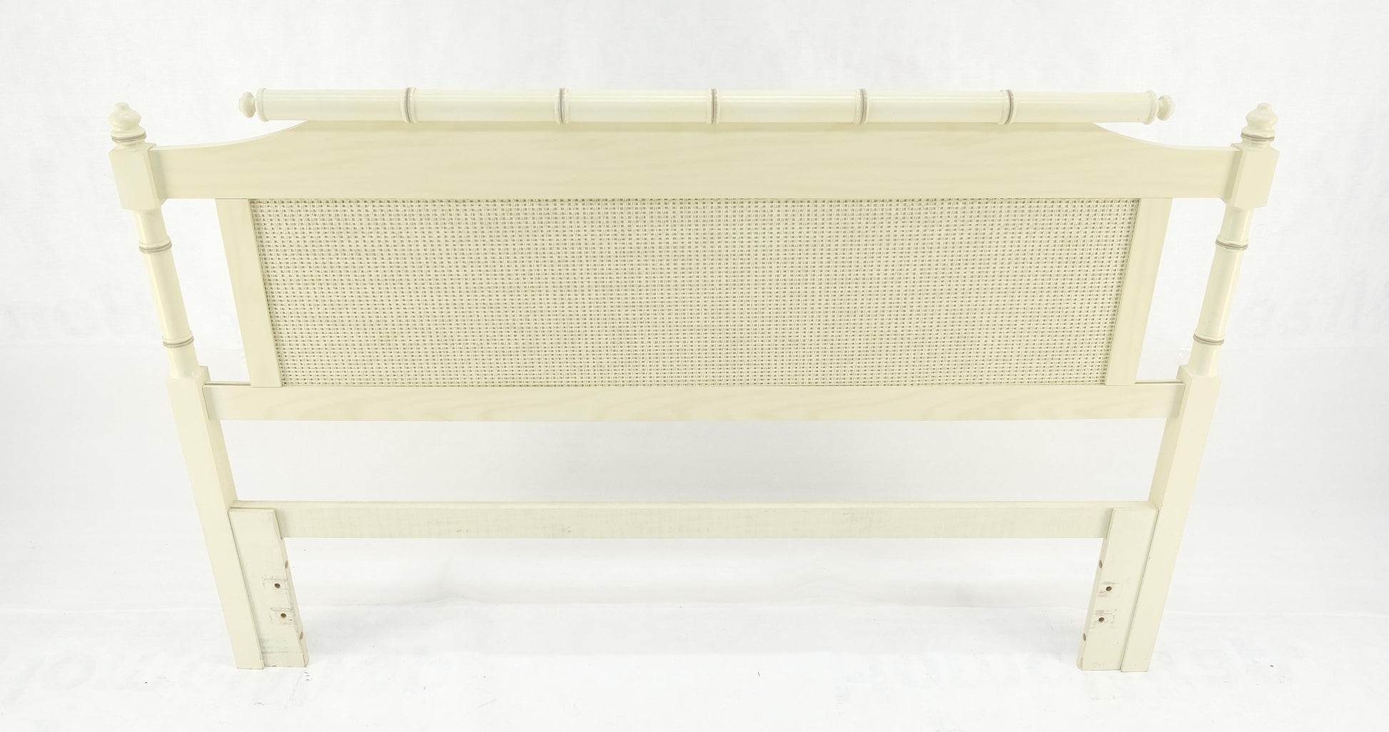 EstablishedLines Mid Century Modern Faux Bamboo Beige White Queen Size Headboard Bed MINT