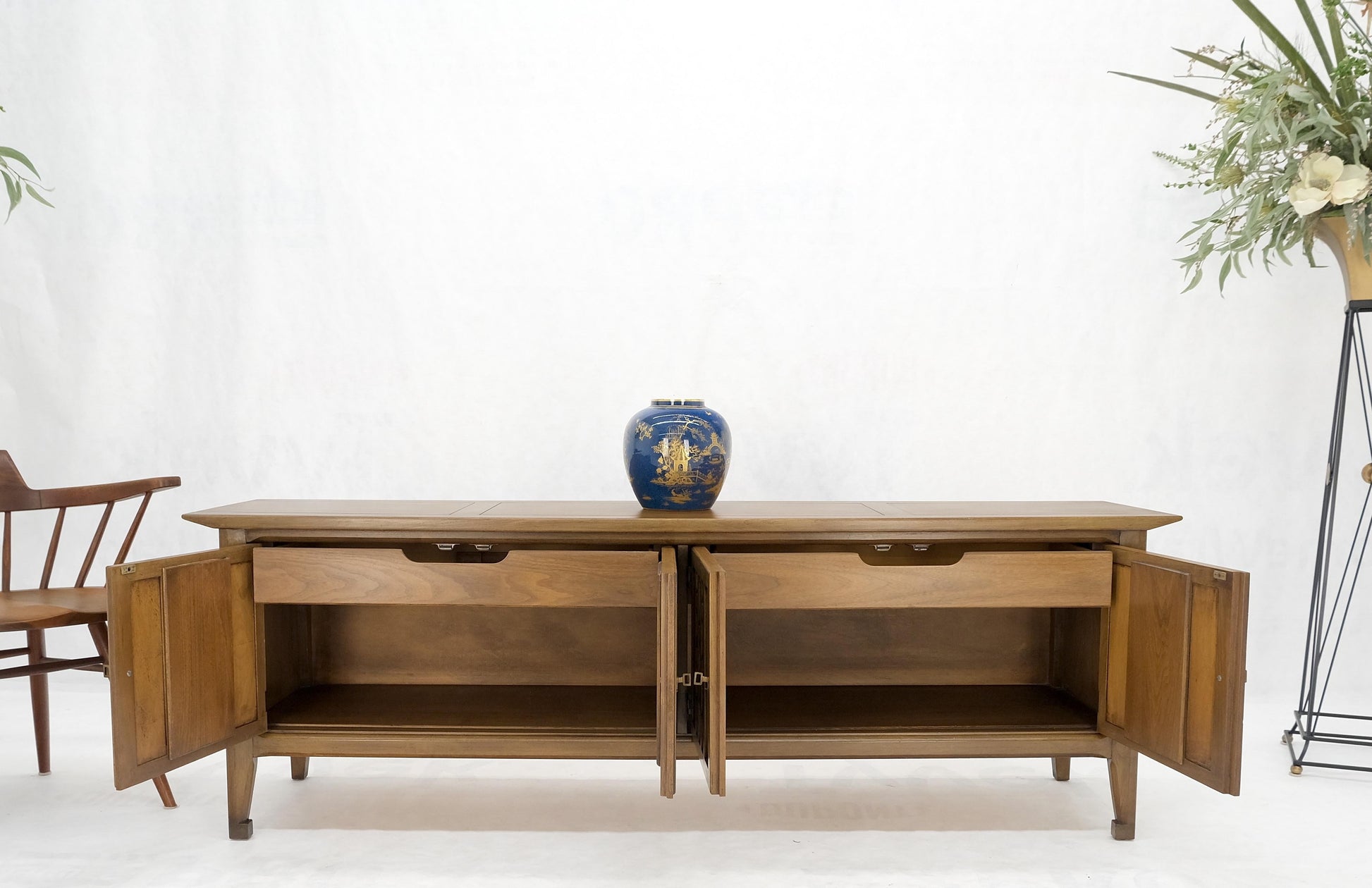 EstablishedLines Low 4 Door 2 Drawers Mid-Century Modern Credenza Light Walnut Finish Mint!