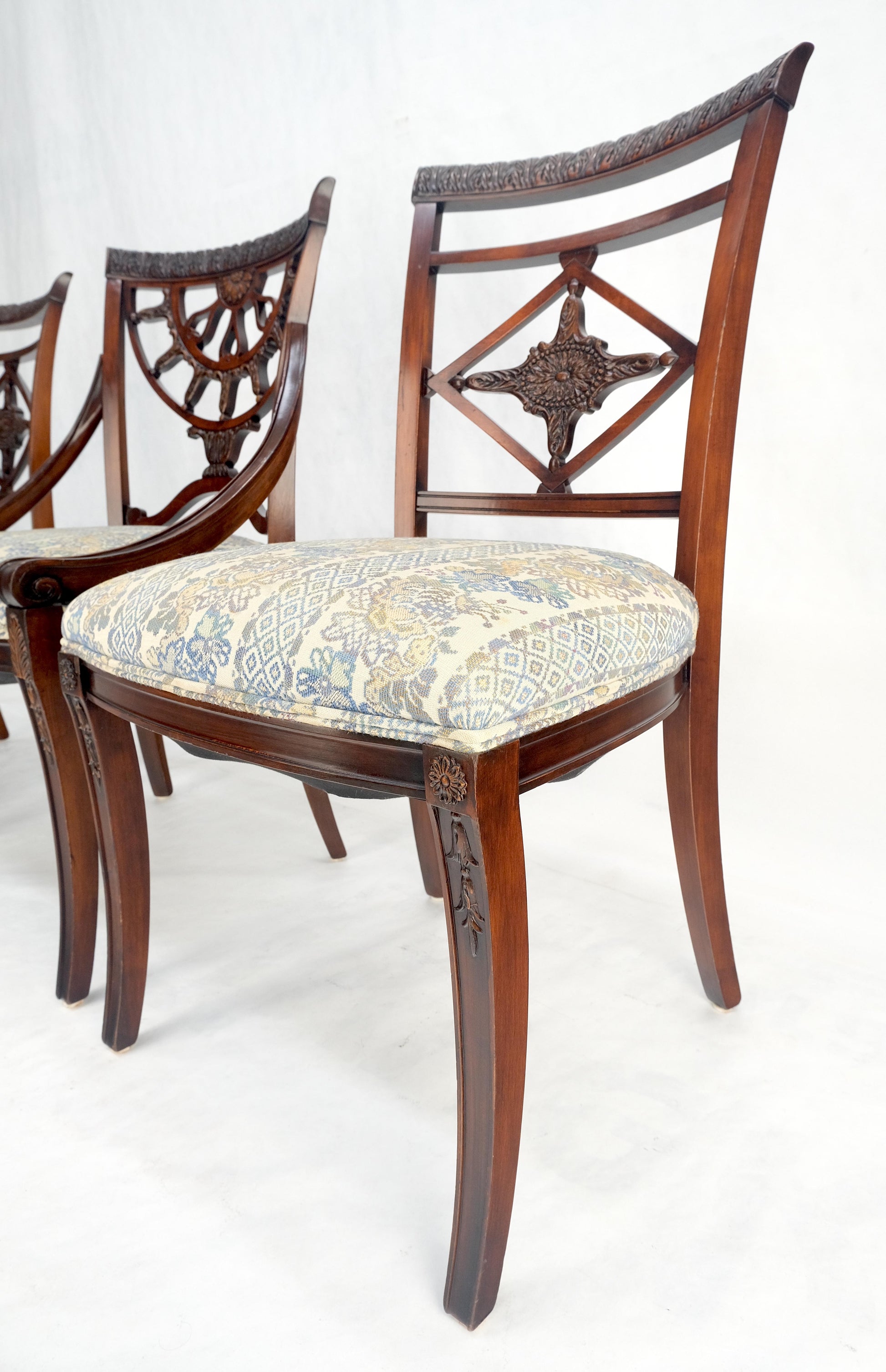 EstablishedLines Set of 8 Very Fine Carved Mahogany Dining Chairs MINT!