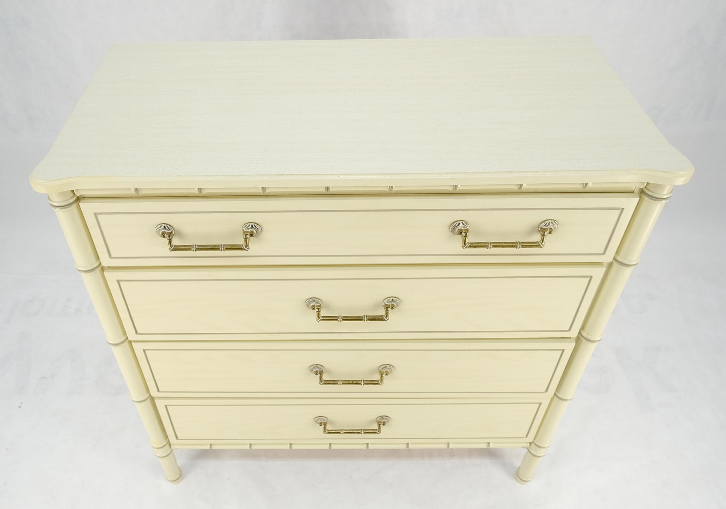 EstablishedLines Faux Bamboo Beige White Lacquer 4 Drawers Bachelor Chest Dresser MINT!