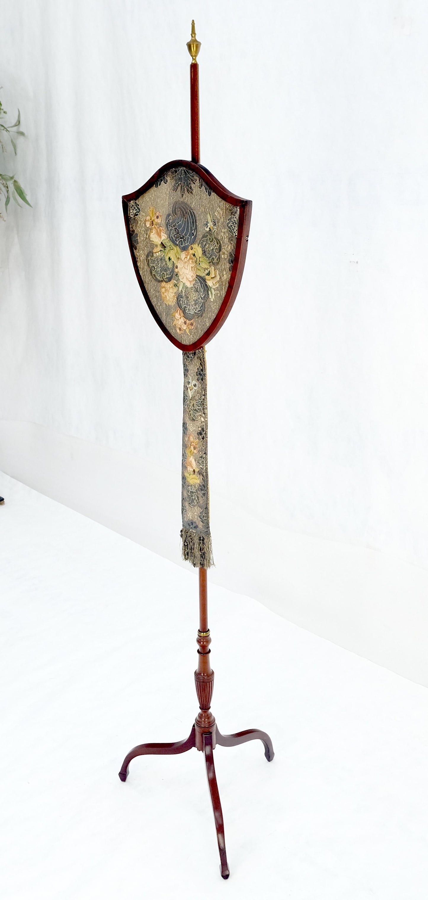 EstablishedLines Antique 19th Century Victorian Shield Shape Elegant Tripod Base Fire Screen MINT