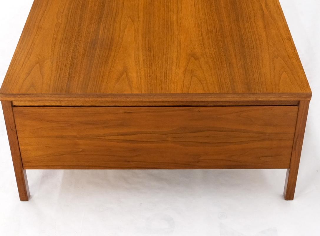 EstablishedLines Large Rectangle Walnut One Drawer Paul McCobb Coffee Table for Calvin 1960s Mint