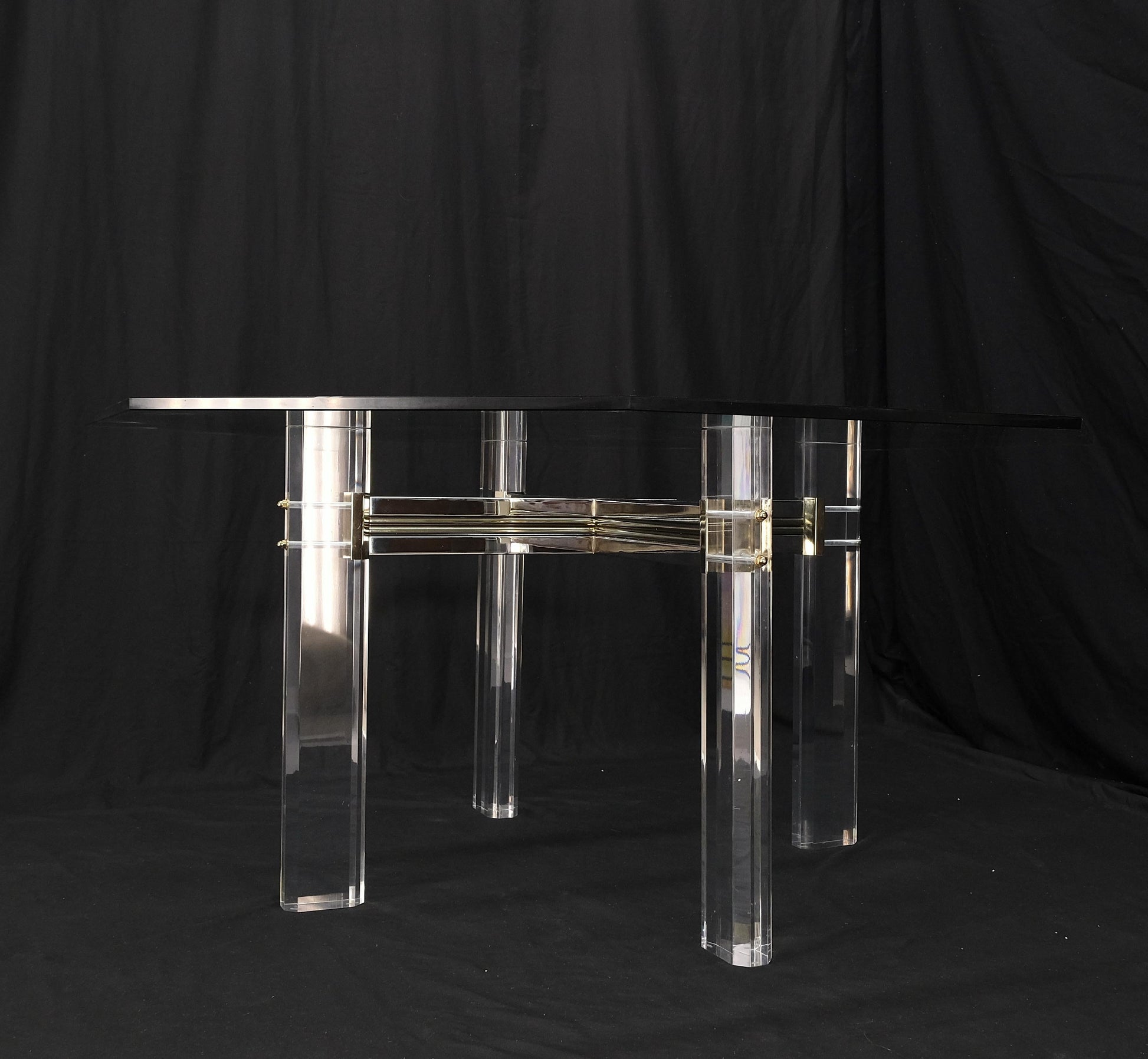 EstablishedLines Glass Top Octagonal Shape Lucite Base Dining Conference Table Mint!