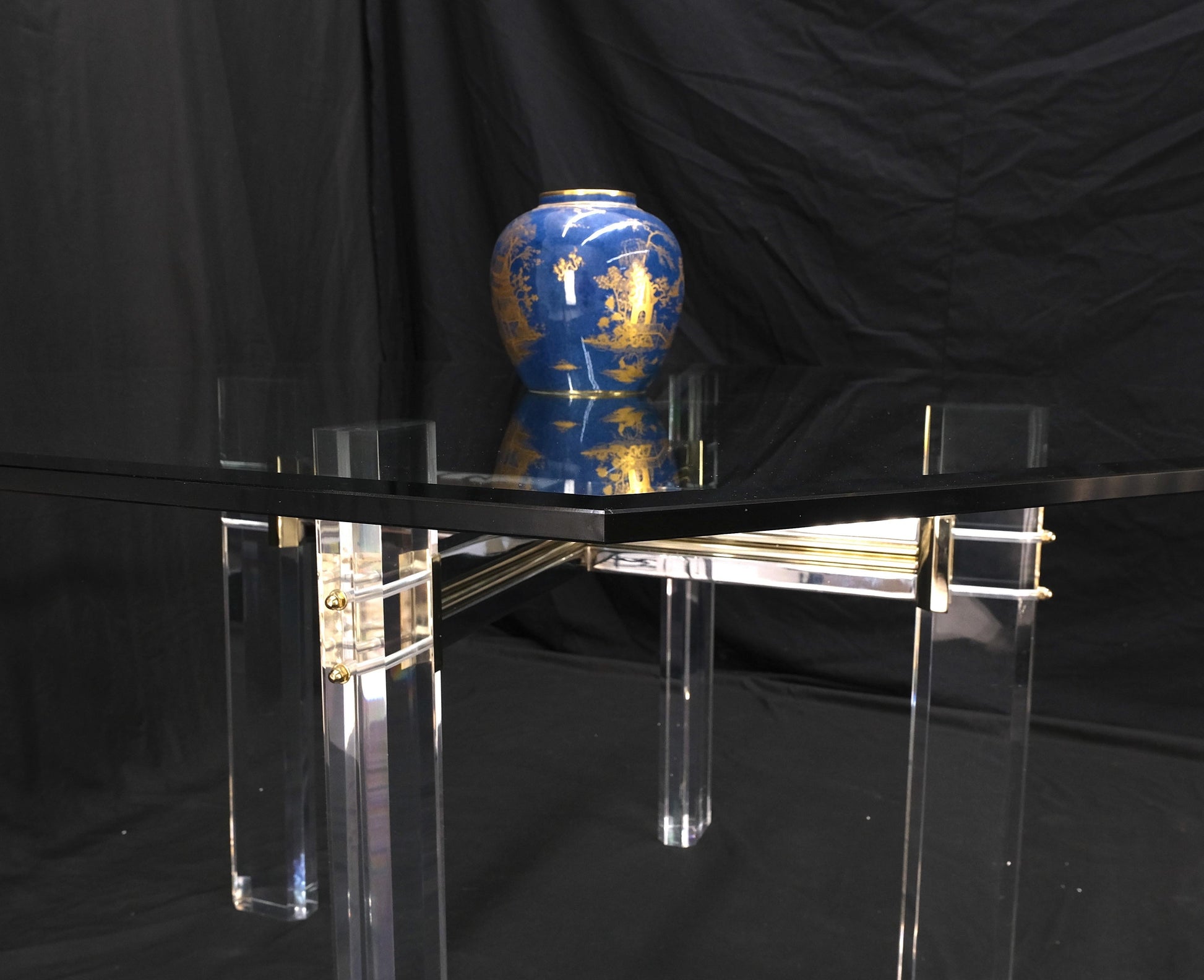 EstablishedLines Glass Top Octagonal Shape Lucite Base Dining Conference Table Mint!