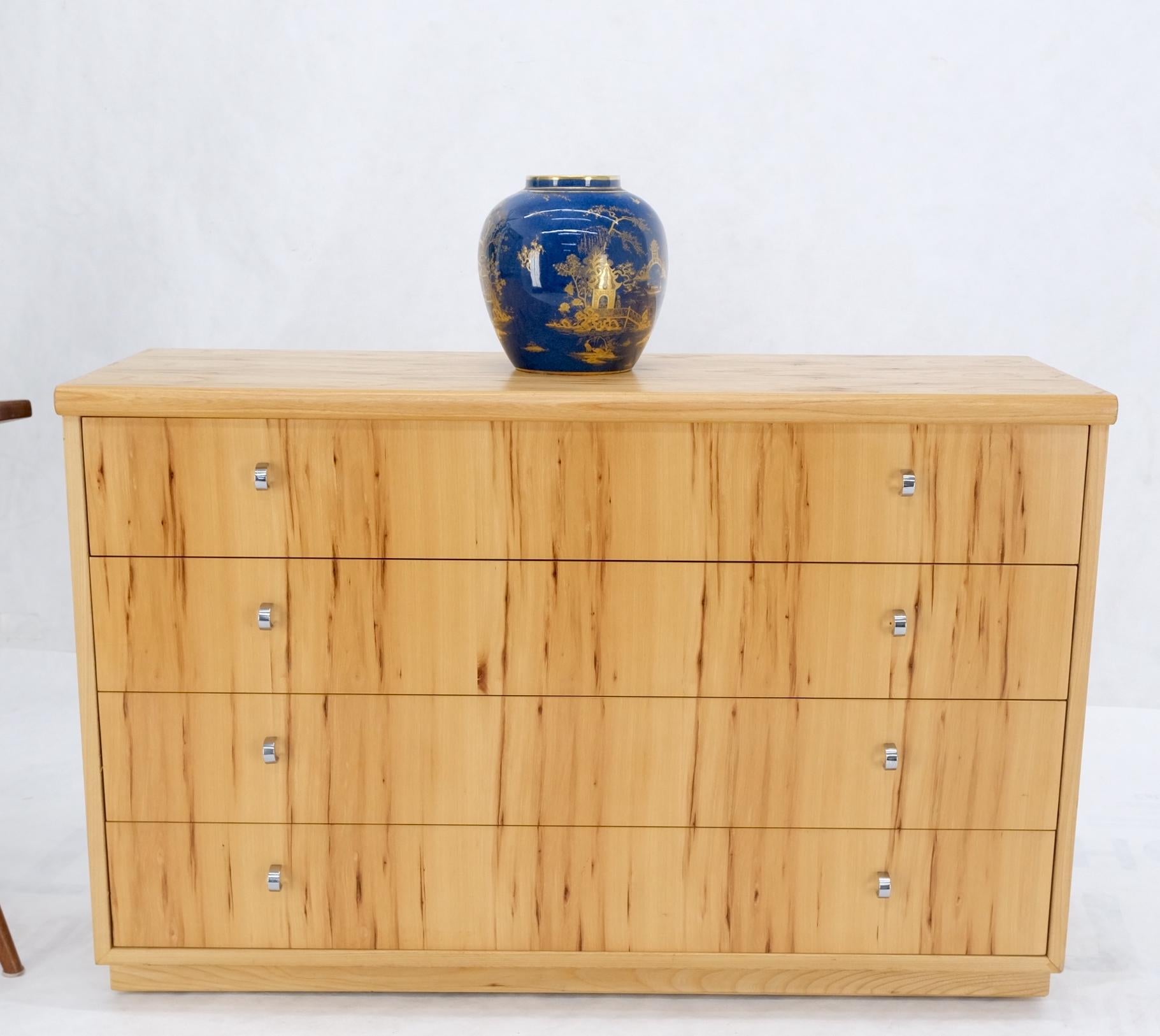 EstablishedLines Mid Century Solid Wood Blonde Pecan Veneered 4 Drawers Dresser by Founders MINT!