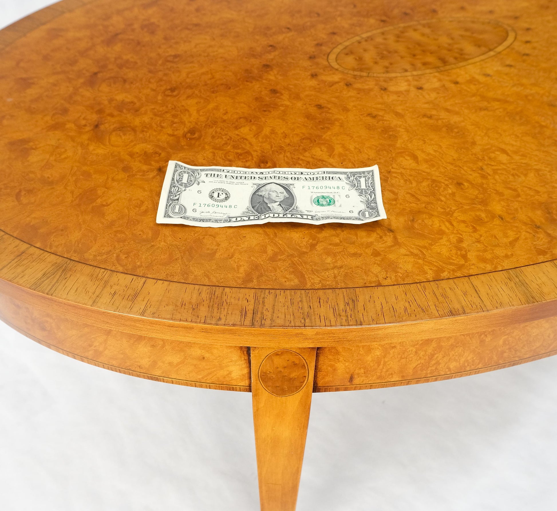 EstablishedLines Oval Light Burl Wood Banded Inlayed Federal Style Center Coffee Table MINT!