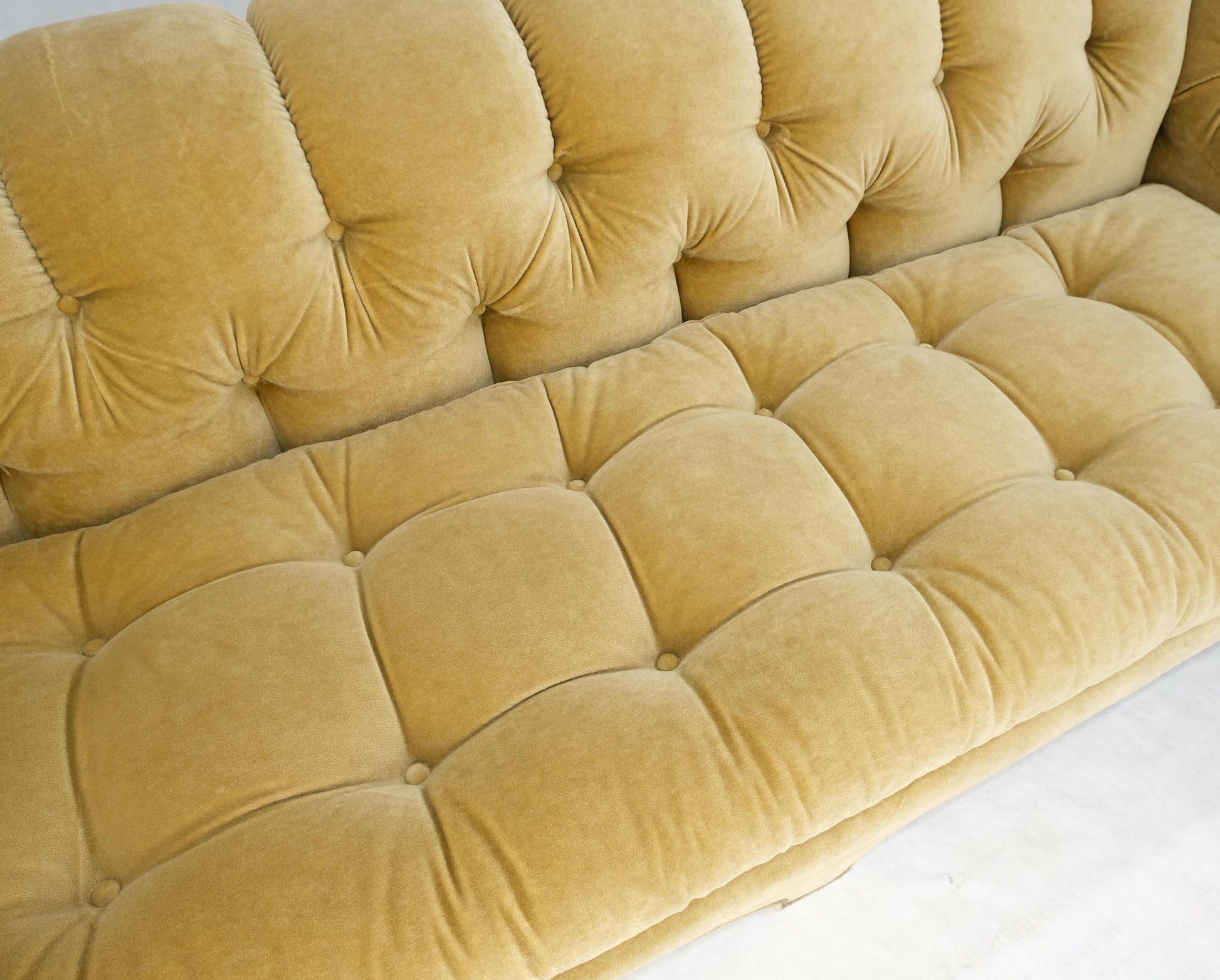 EstablishedLines Mid Century Tufted Chesterfield Gold Mohair Albert Hugo Cloud Shape Sofa MINT!