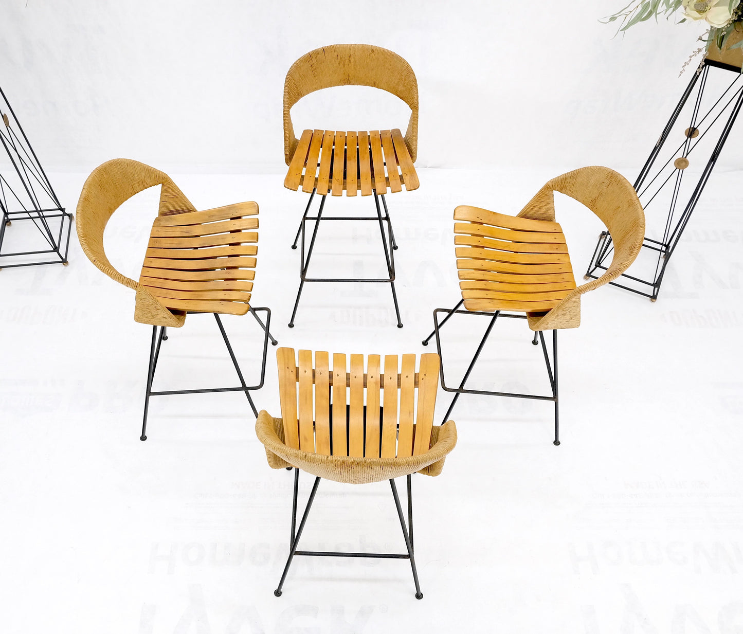 Set of 4 Arthur Umanoff Rush Seat Wire Bases Bar Stools circa 1970s Near Mint!