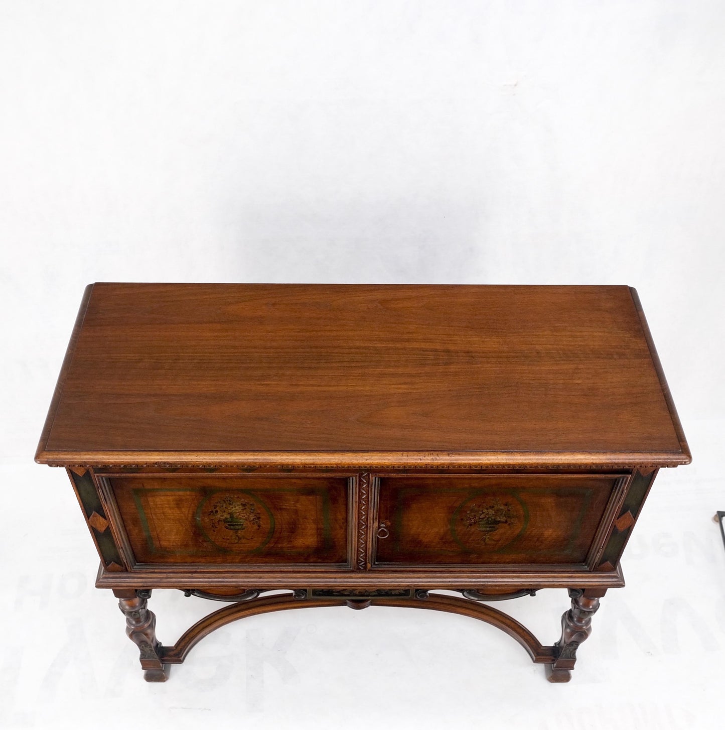 Paint Decorated Two Door Jacobean Style Turned Legs Stretcher Base Server Mint!