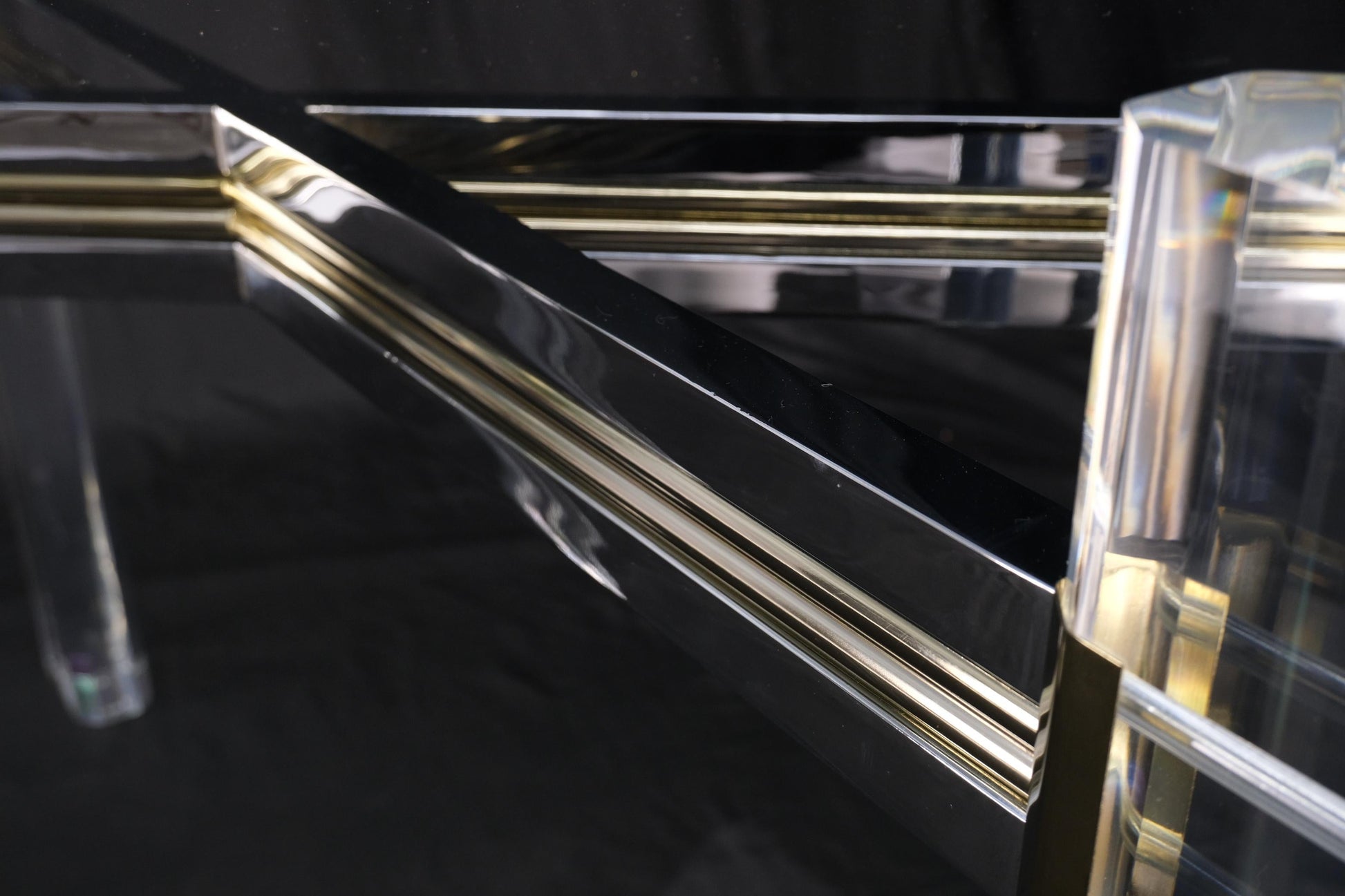 EstablishedLines Chrome Brass & Lucite X Shape Base Beveled Glass Top Rectangle Dining Table Mint