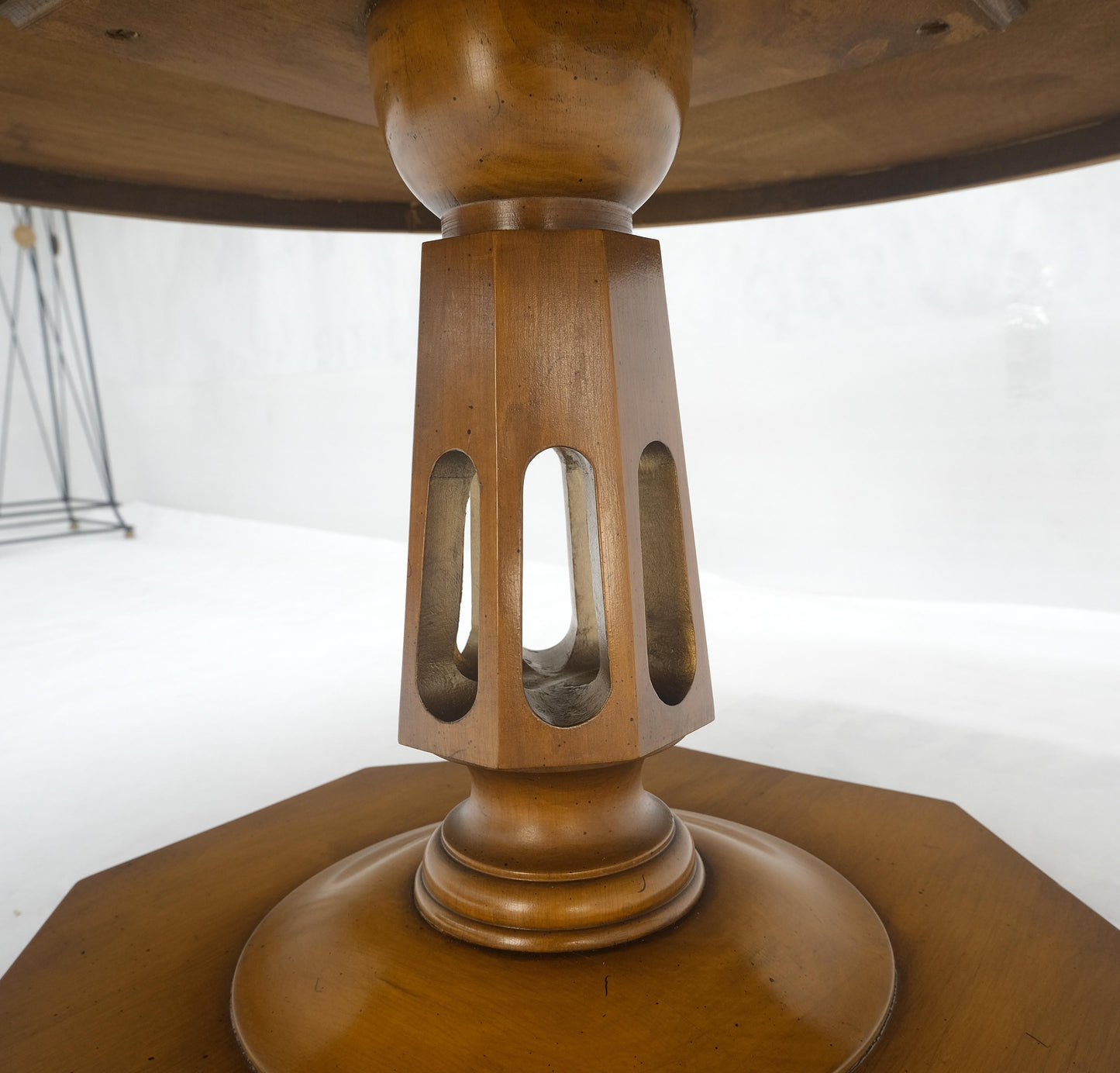 EstablishedLines Very Fine Mid Century Modern 36" Round Rosewood Banded Top Coffee Table MINT