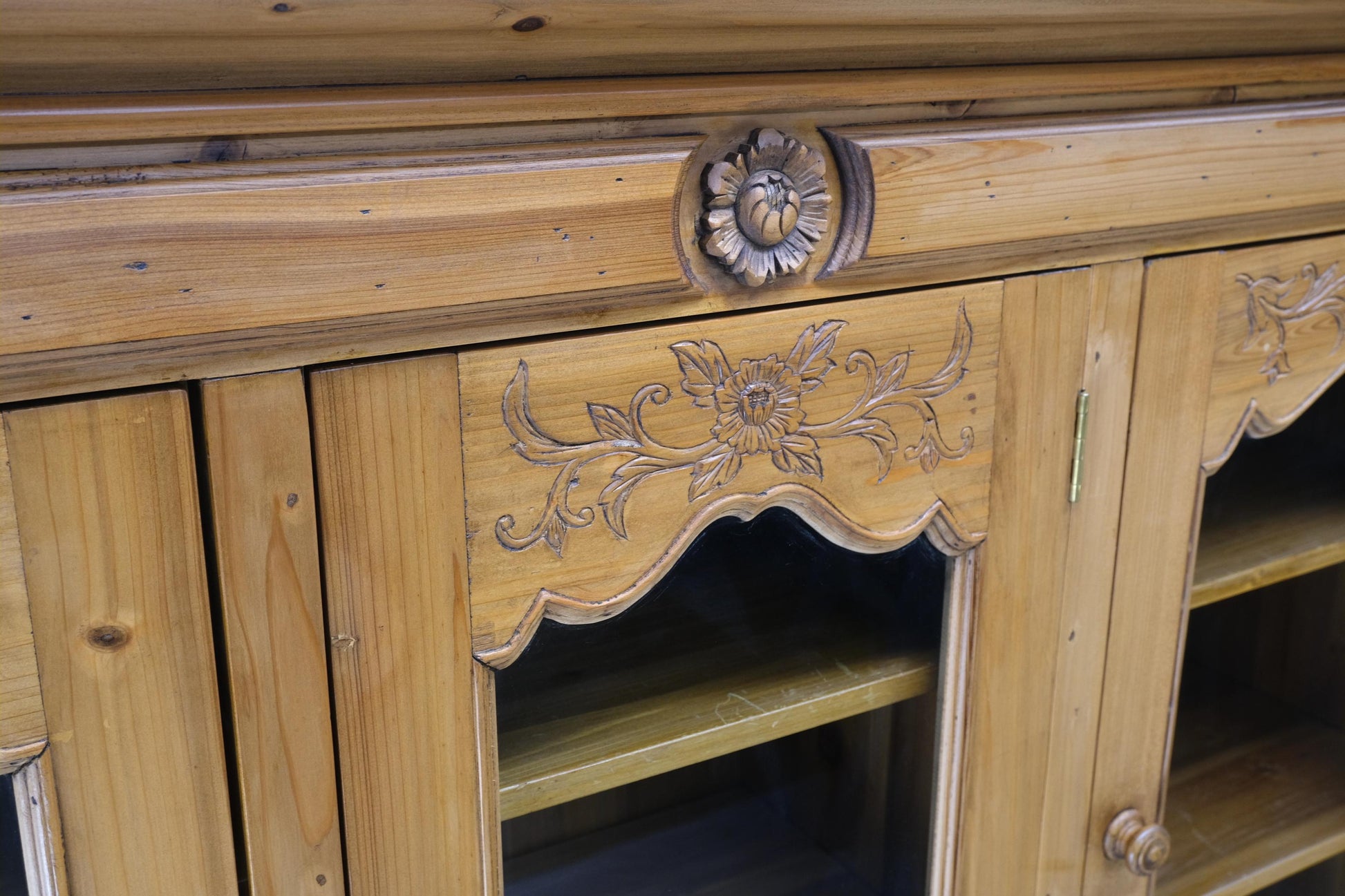 EstablishedLines Country French Vintage Wine Rack Two-Piece Pine Step-Back Hutch