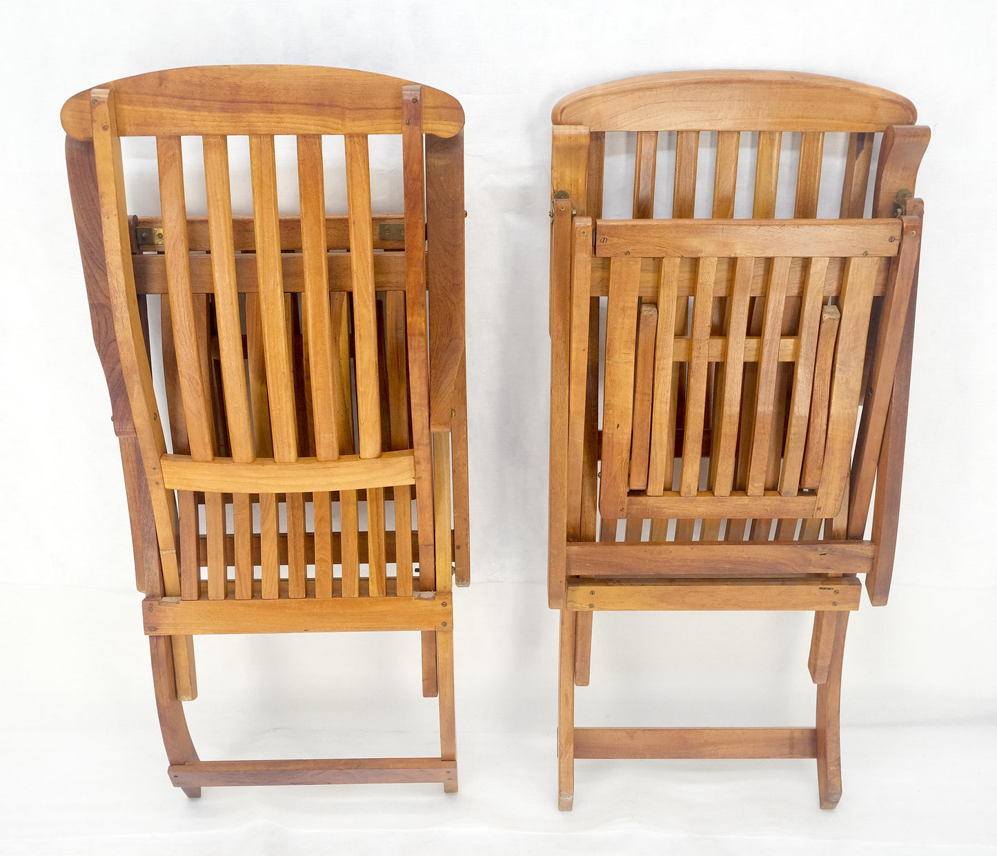 EstablishedLines Pair of Solid Teak Outdoor Folding Chaise Lounge Chairs MINT!