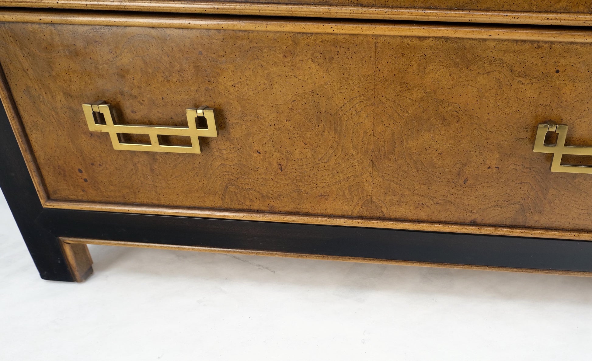 Pair Burl Wood Black Lacquer Solid Brass Drop Pull 2 Drawer Night Stands MINT!