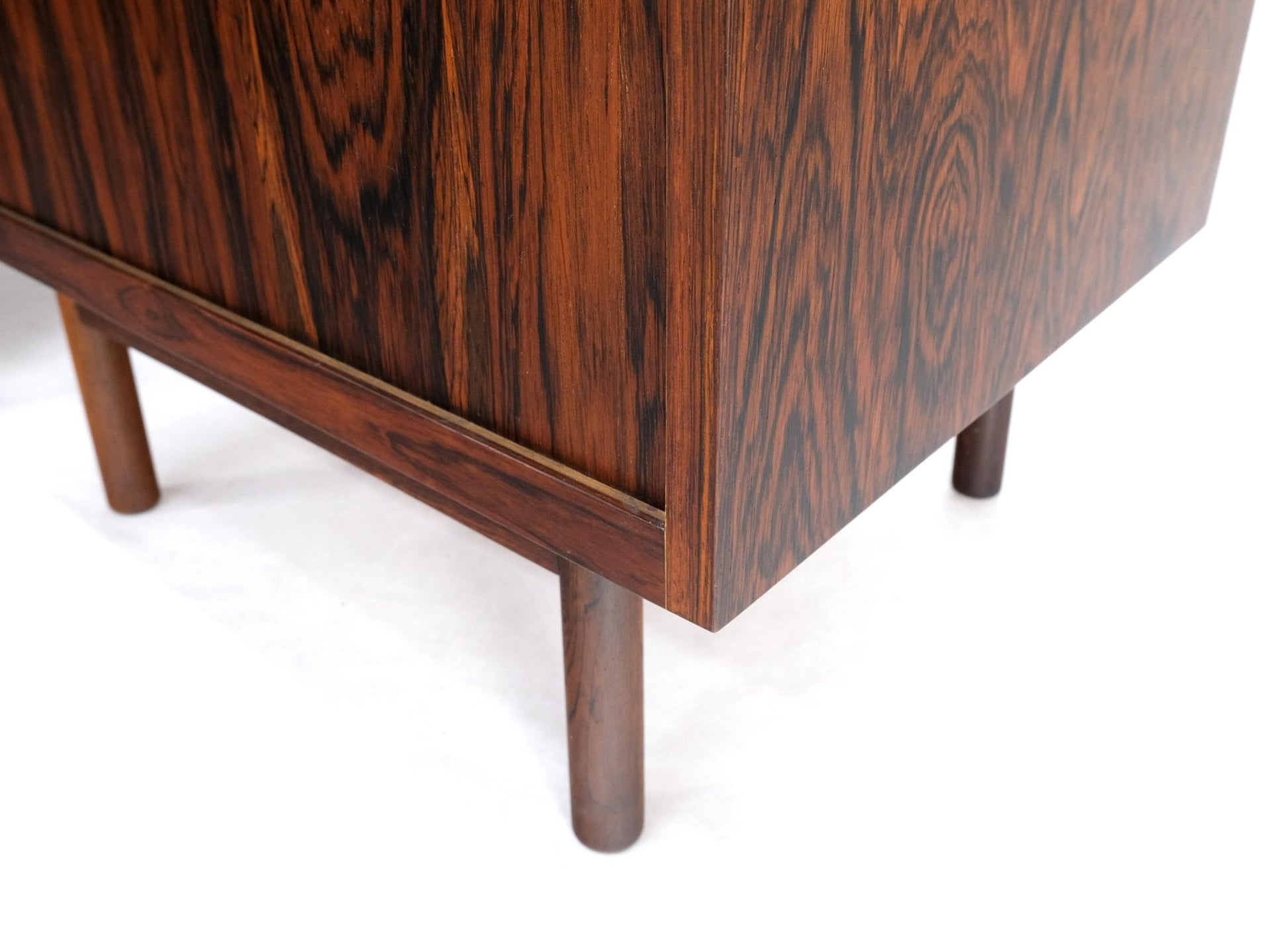 EstablishedLines Pair of Gallery Top Danish Mid Century Modern Rosewood End Tables Night Stands